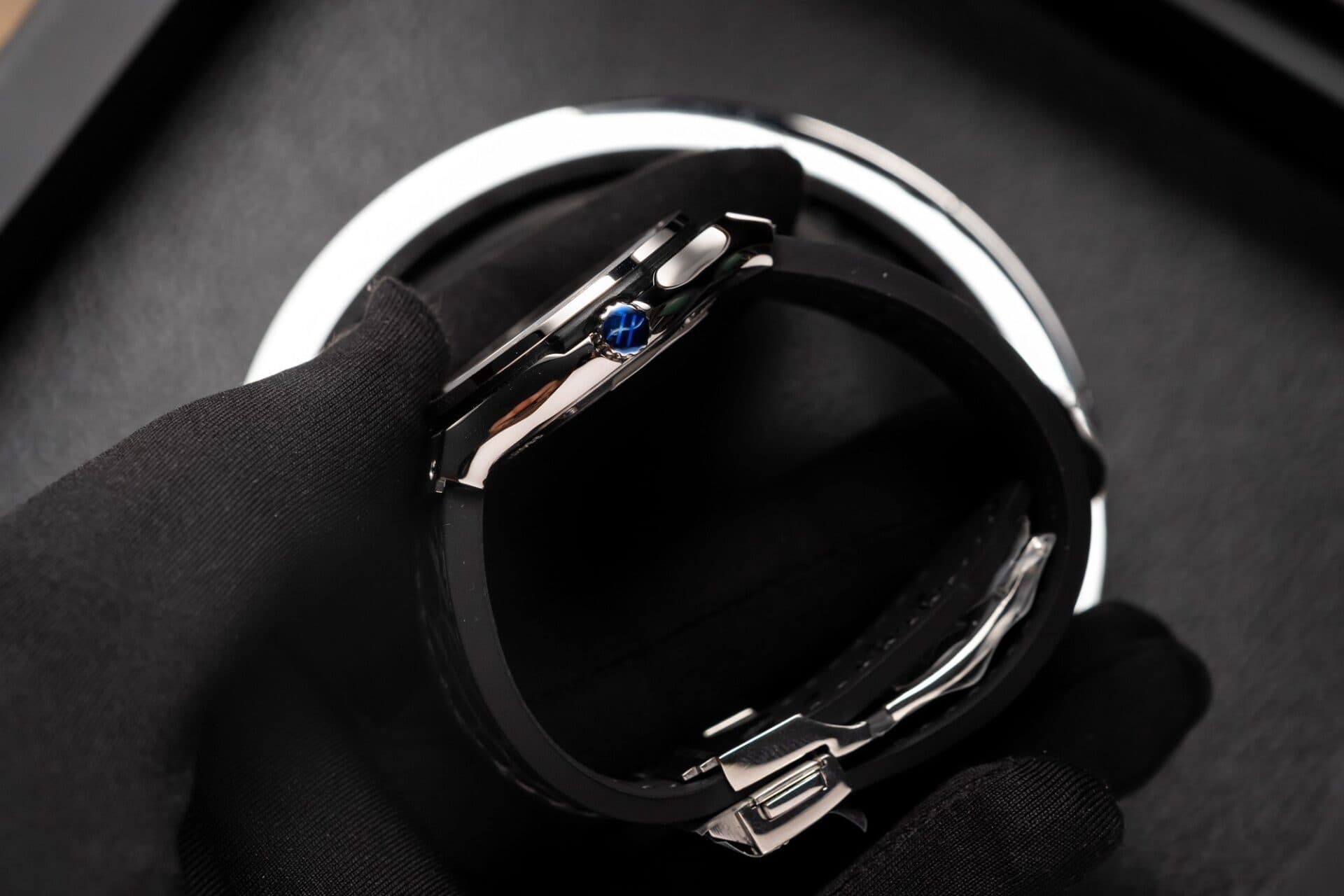 Dong-Ho-Hublot-Nu-Replica-3-1
