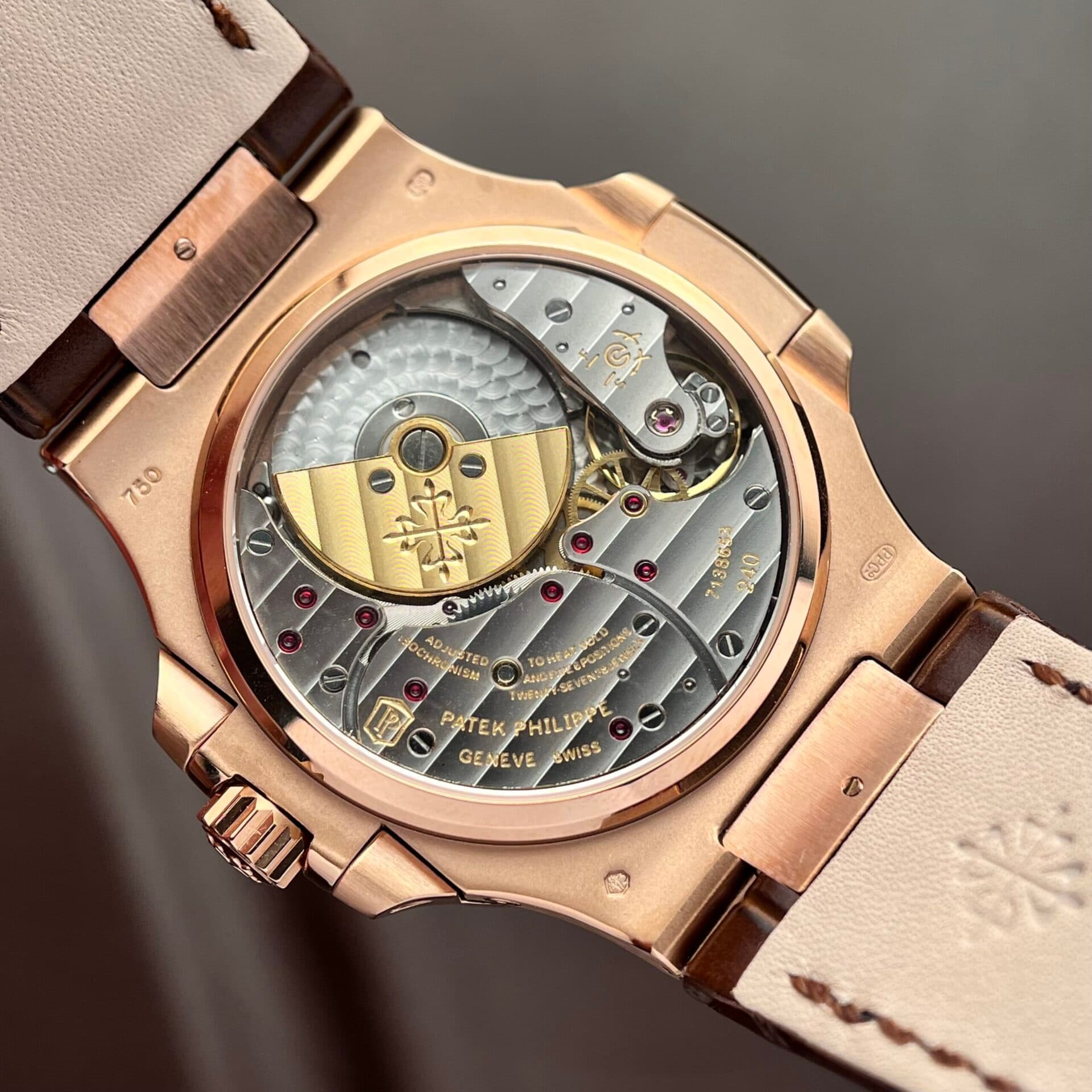Dong-Ho-Patek-Rep-11-4-1-scaled-2
