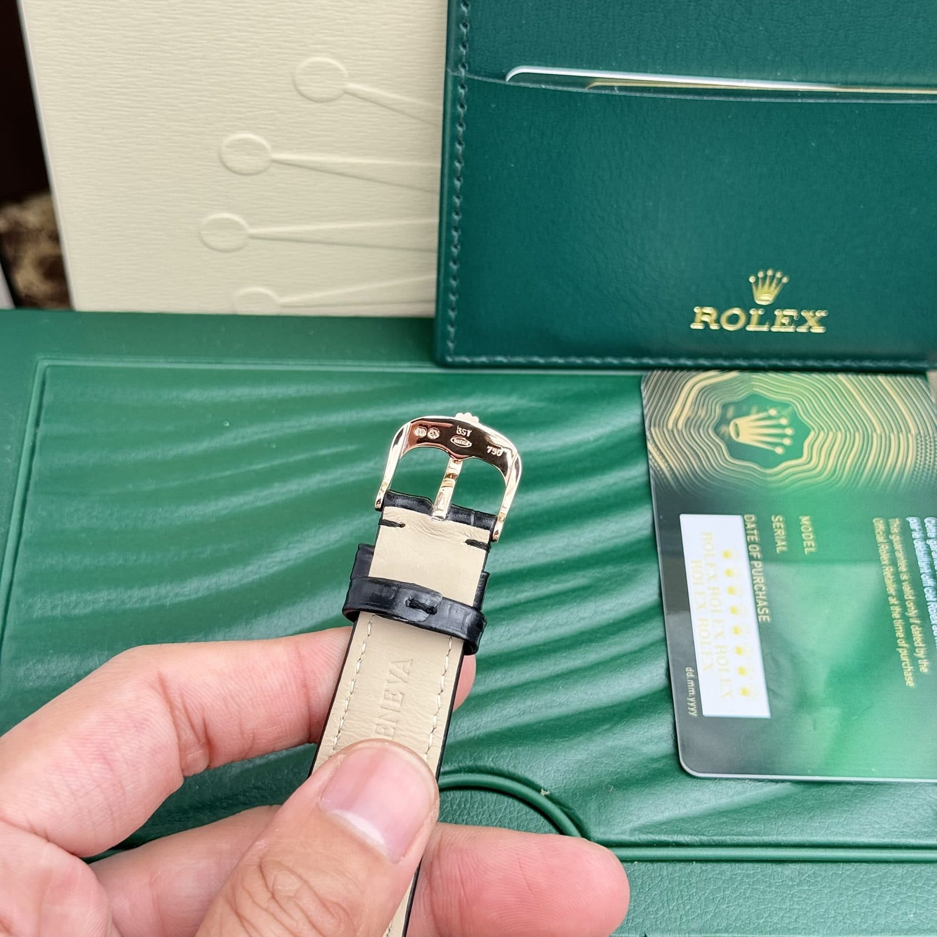Dong-Ho-Rolex-Replica-1-5