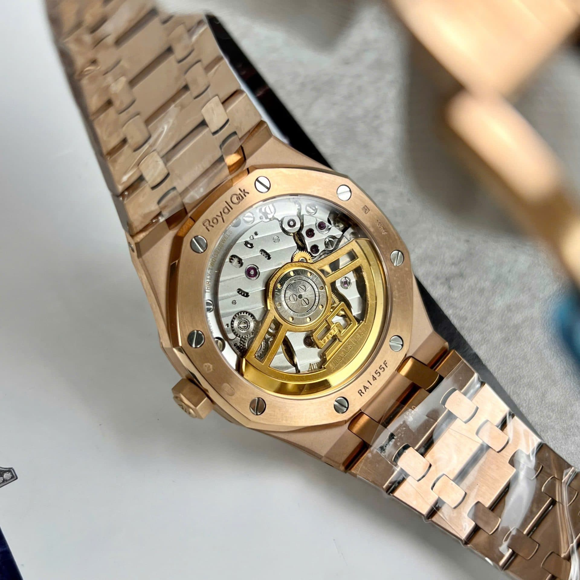 Dong-Ho-Audemars-Piguet-15500-Replica-11-Mat-Xanh-Blue-Nha-May-APS-41mm-8-1