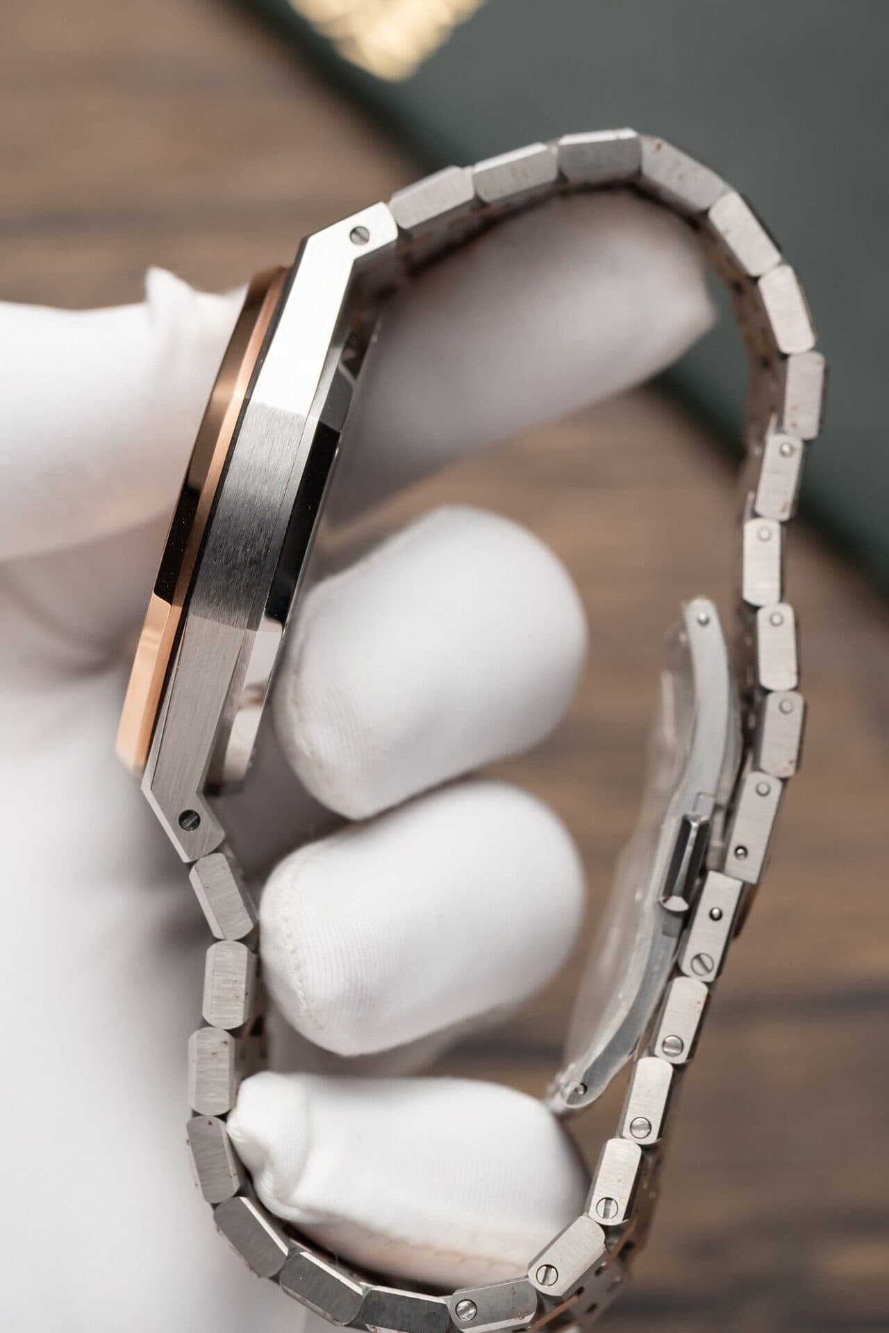Dong-Ho-Audemars-Piguet-Royal-Oak-15400-Demi-Rose-Replica-ZF-Factory-41mm-5-1