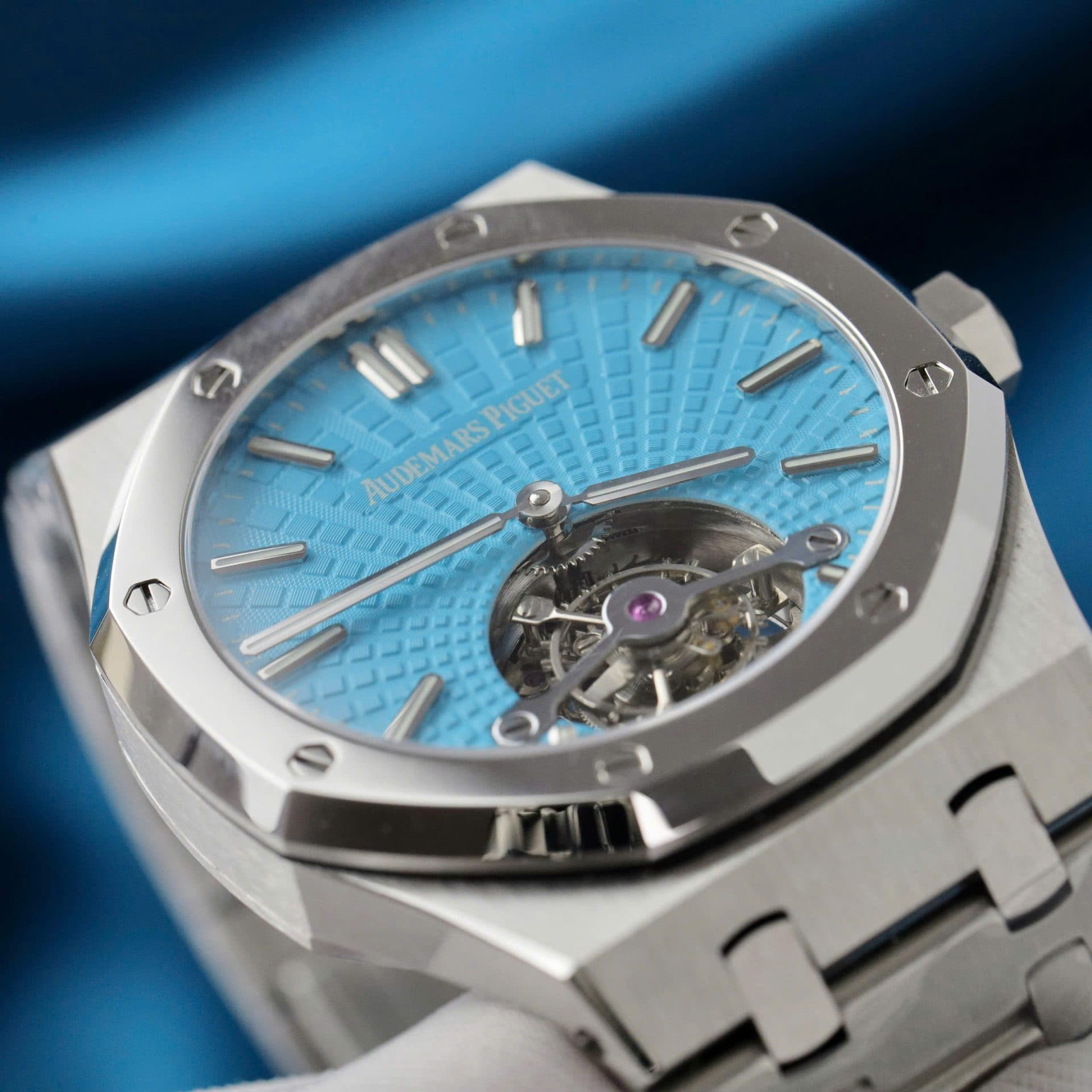 Dong-Ho-Audemars-Piguet-Royal-Oak-Flying-Tourbillon-Tiffany-Rep-11-Cao-Cap-41mm-5-1