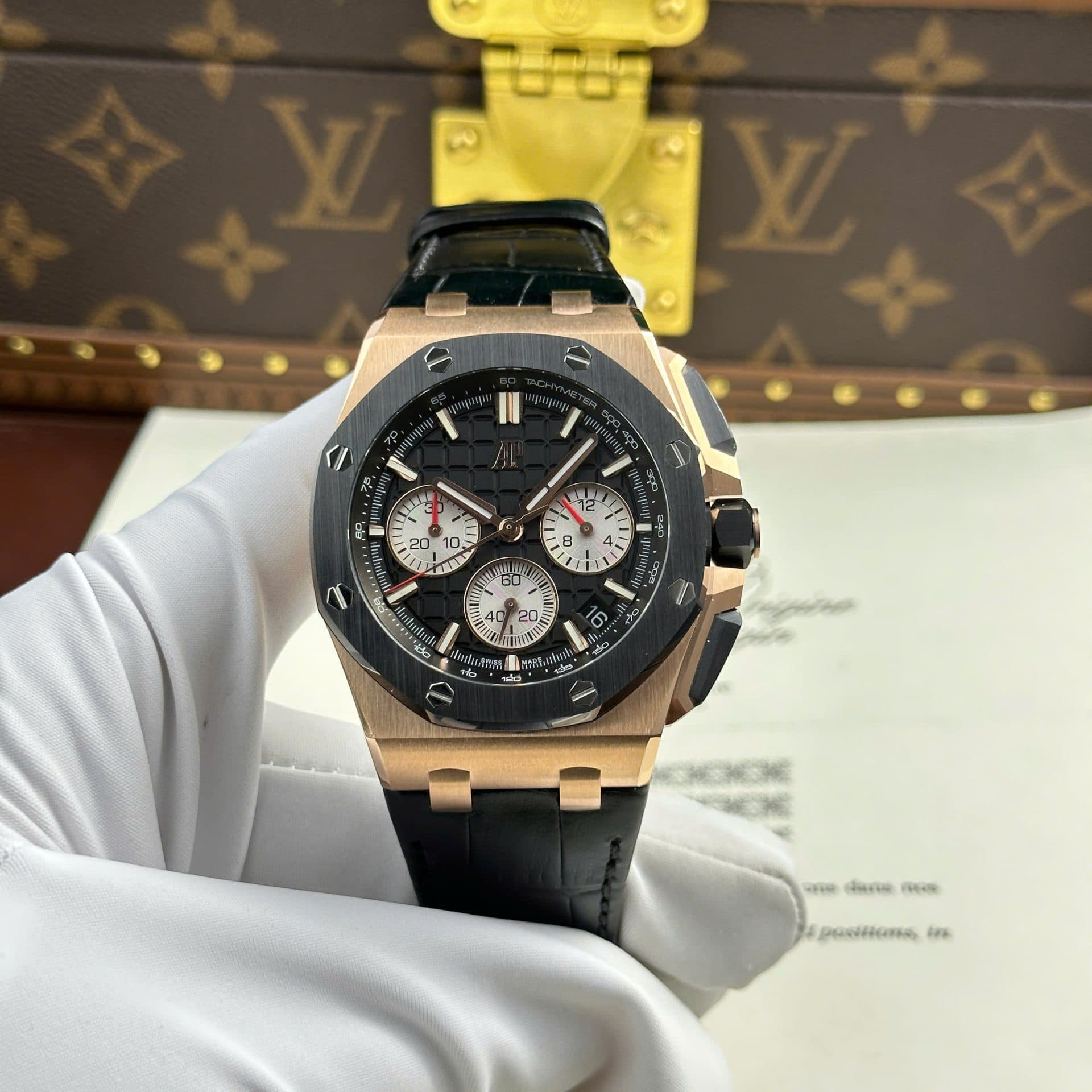Dong-Ho-Audemars-Piguet-Royal-Oak-Offshore-Chronograph-26420-Ma-Vang-Rep-11-Mat-Den-Nha-May-APP-43mm-4-1