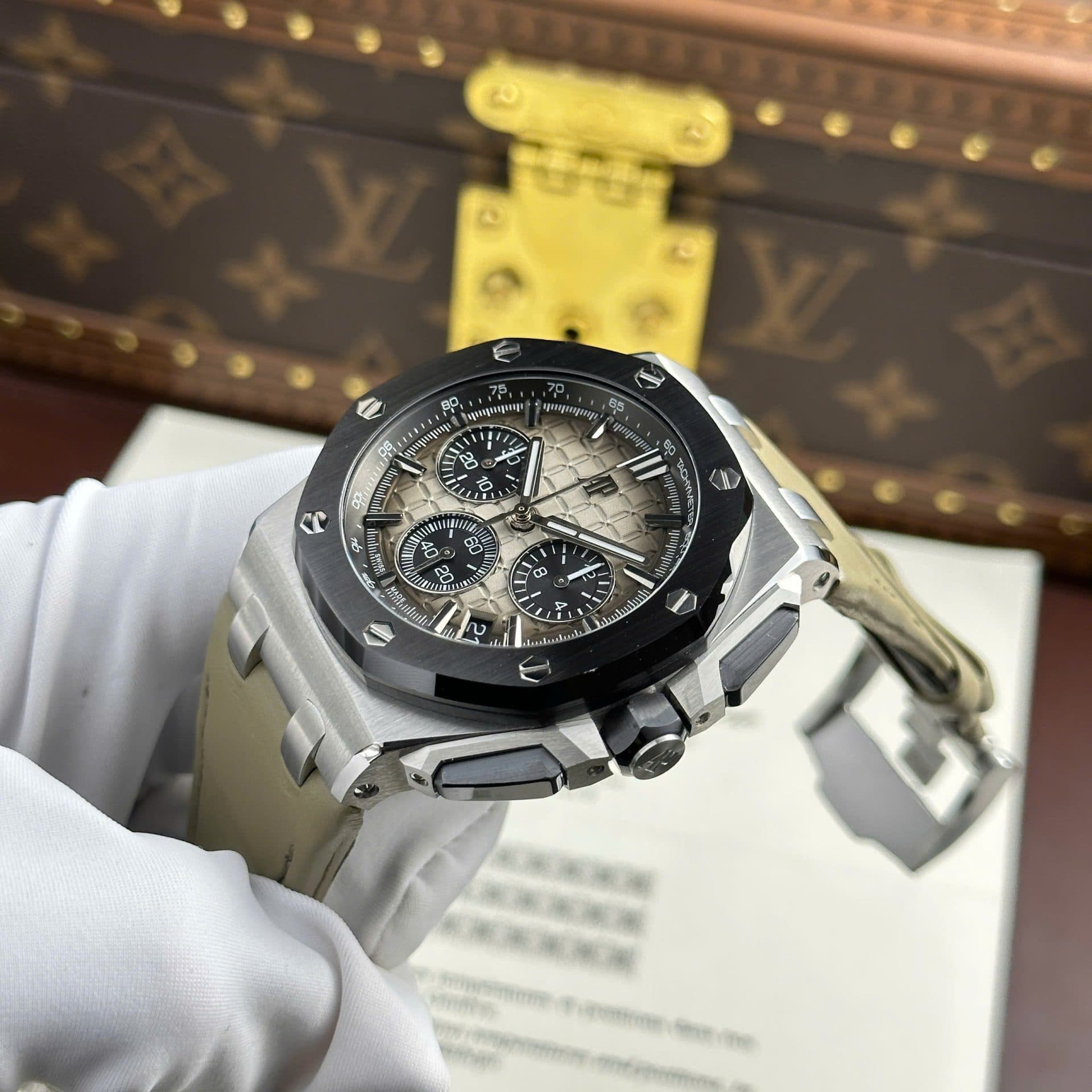 Dong-Ho-Audemars-Piguet-Royal-Oak-Offshore-Chronograph-26420-Rep-1-1-Mat-Xam-Nha-May-APP-43mm-4-1