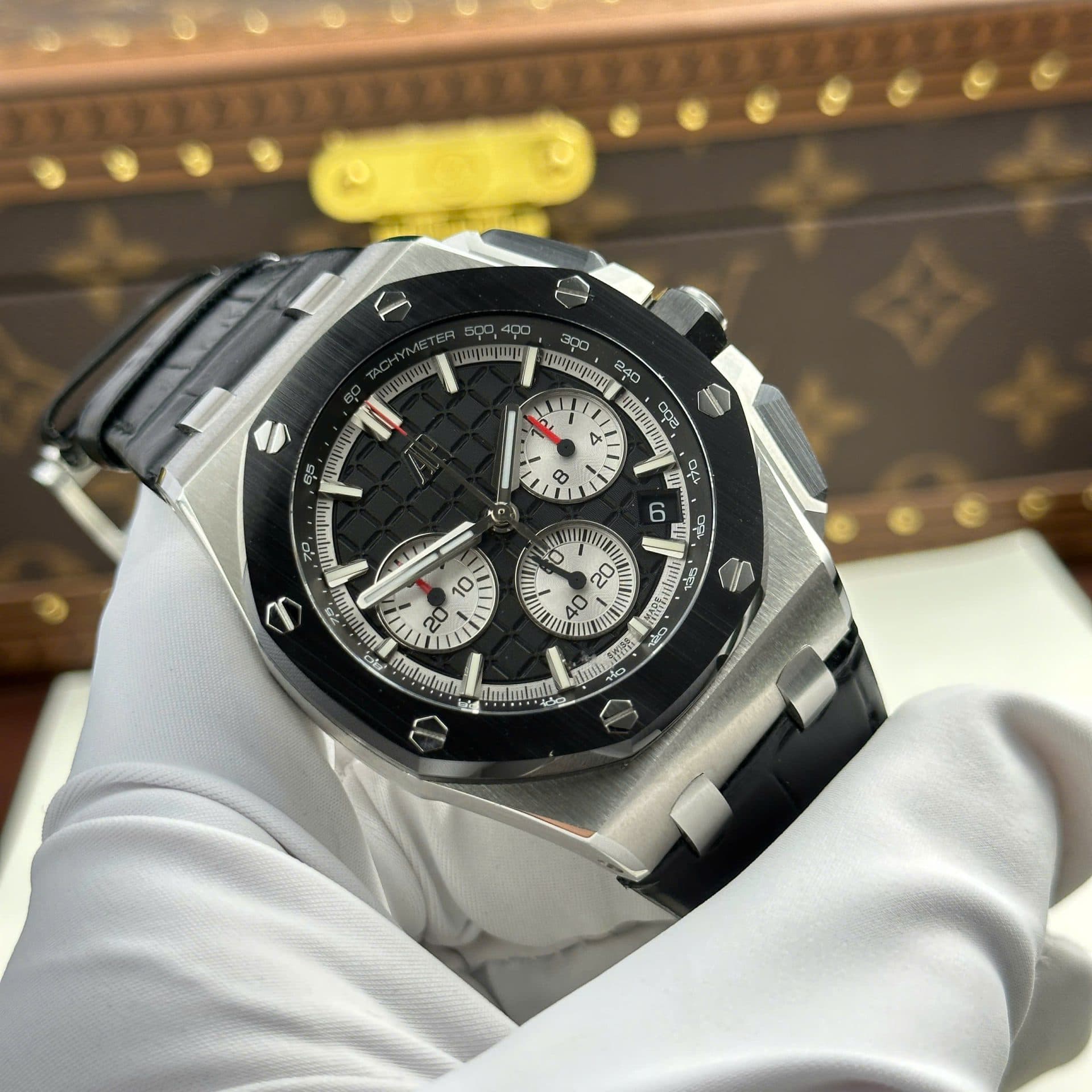 Dong-Ho-Audemars-Piguet-Royal-Oak-Offshore-Chronograph-26420-Rep-11-Cao-Cap-Mat-Den-Nha-May-APP-43mm-2-1