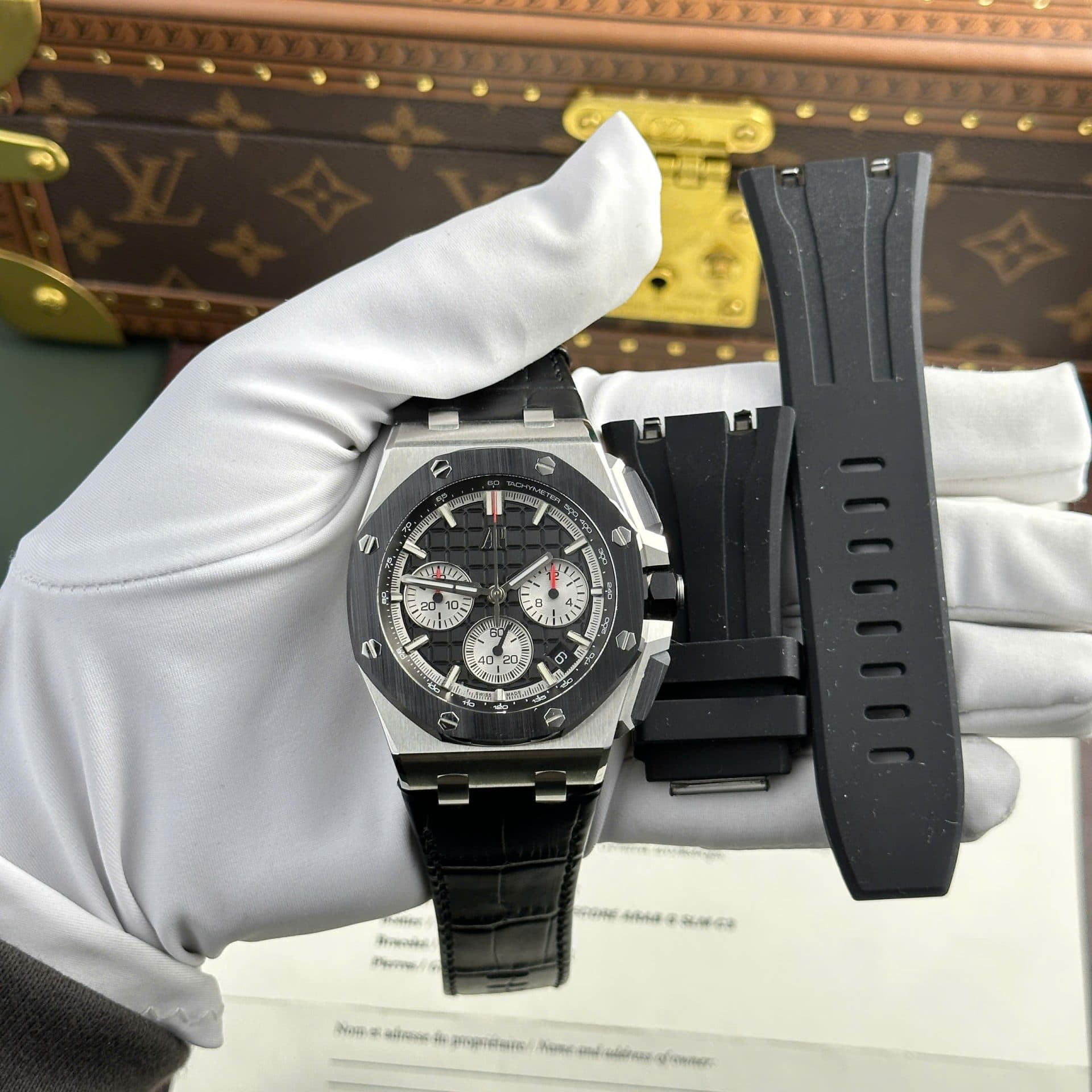 Dong-Ho-Audemars-Piguet-Royal-Oak-Offshore-Chronograph-26420-Rep-11-Cao-Cap-Mat-Den-Nha-May-APP-43mm-4-1