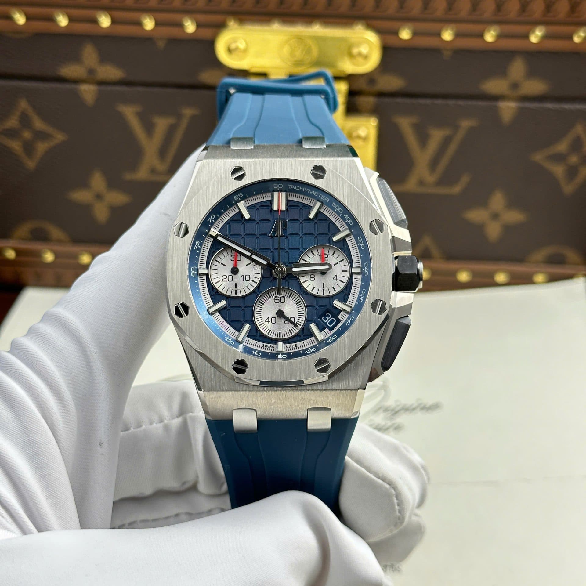 Dong-Ho-Audemars-Piguet-Royal-Oak-Offshore-Chronograph-26420-Replica-11-Mat-Xanh-Nha-May-APP-43mm-3-1