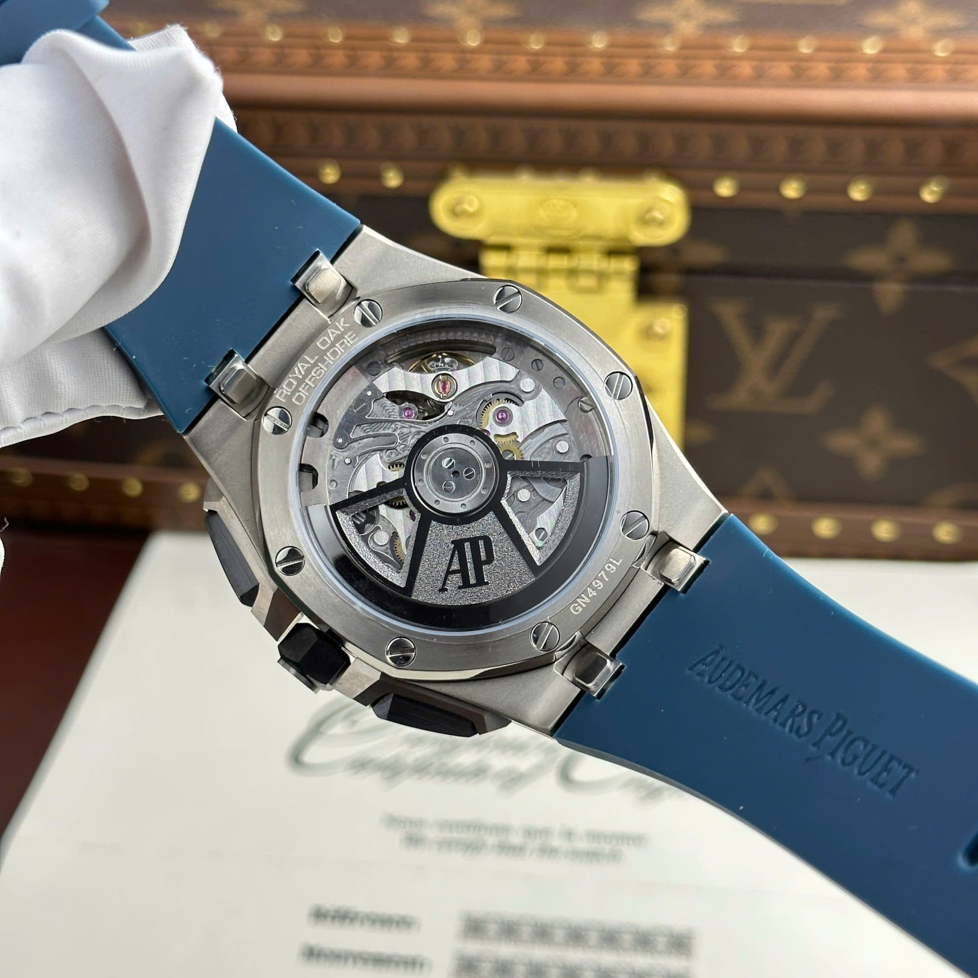 Dong-Ho-Audemars-Piguet-Royal-Oak-Offshore-Chronograph-26420-Replica-11-Mat-Xanh-Nha-May-APP-43mm-9-1