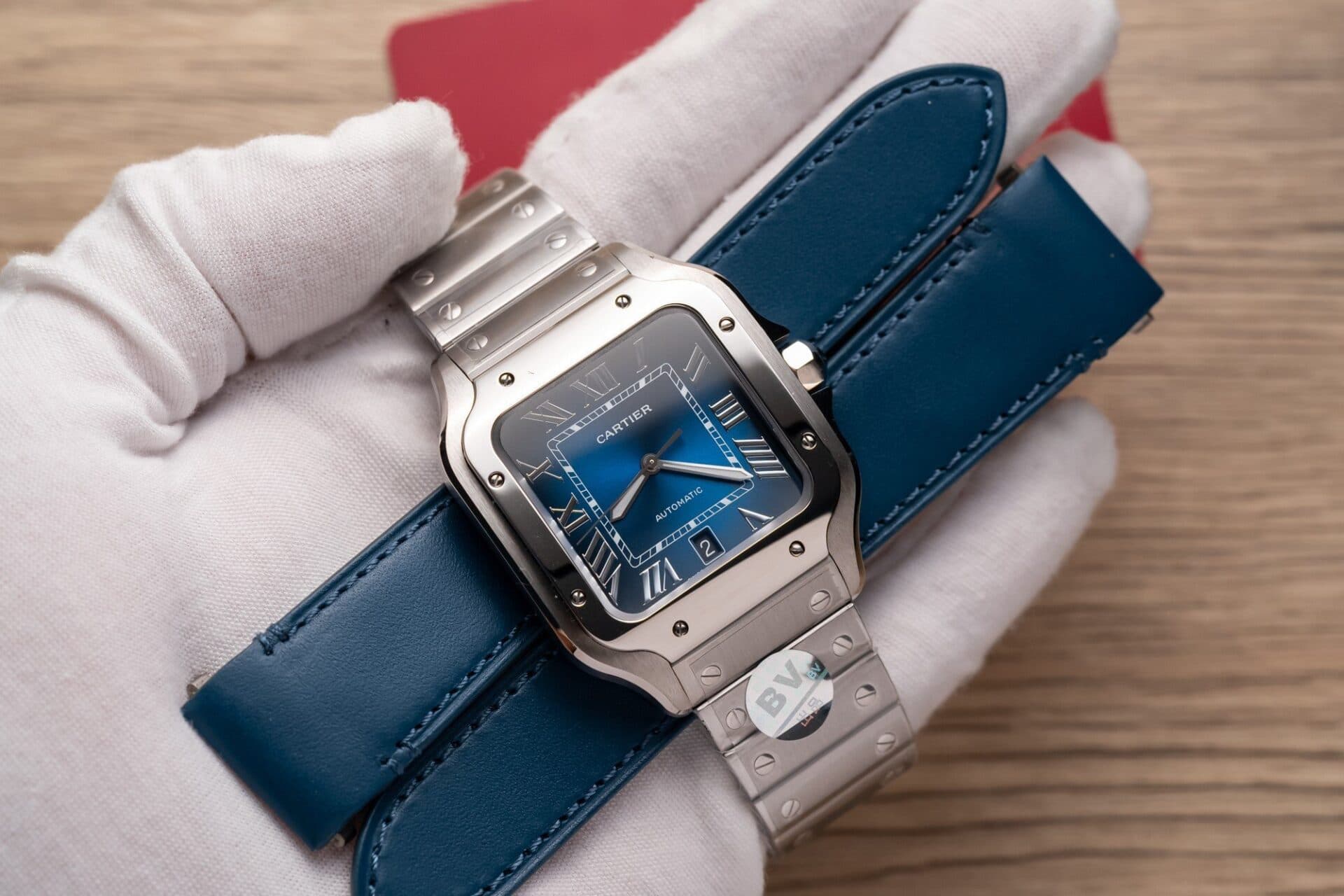 Dong-Ho-Cartier-Santos-de-Cartier-WSSA0013-Rep-11-Blue-Dial-BV-39-9-1