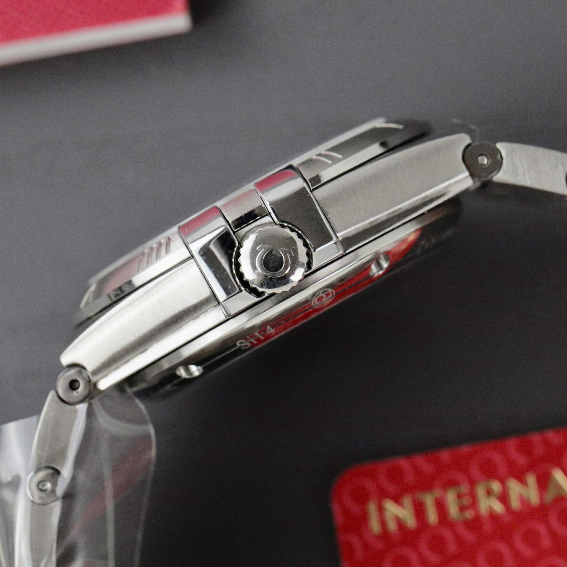 Dong-Ho-Omega-Constellation-Co-Axial-Fake-11-1