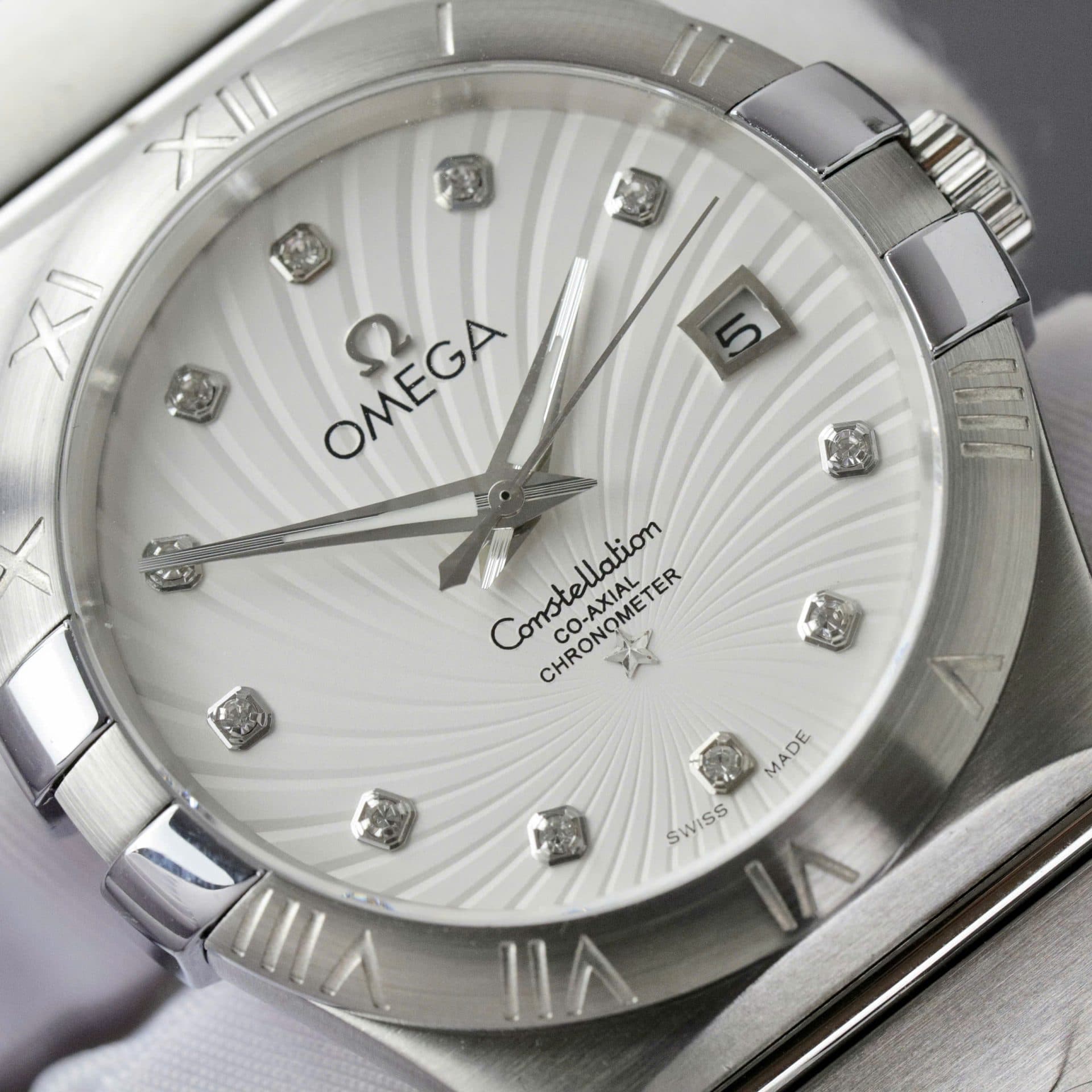 Dong-Ho-Omega-Constellation-Co-Axial-Fake-11-Mat-Trang-38mm-5-1