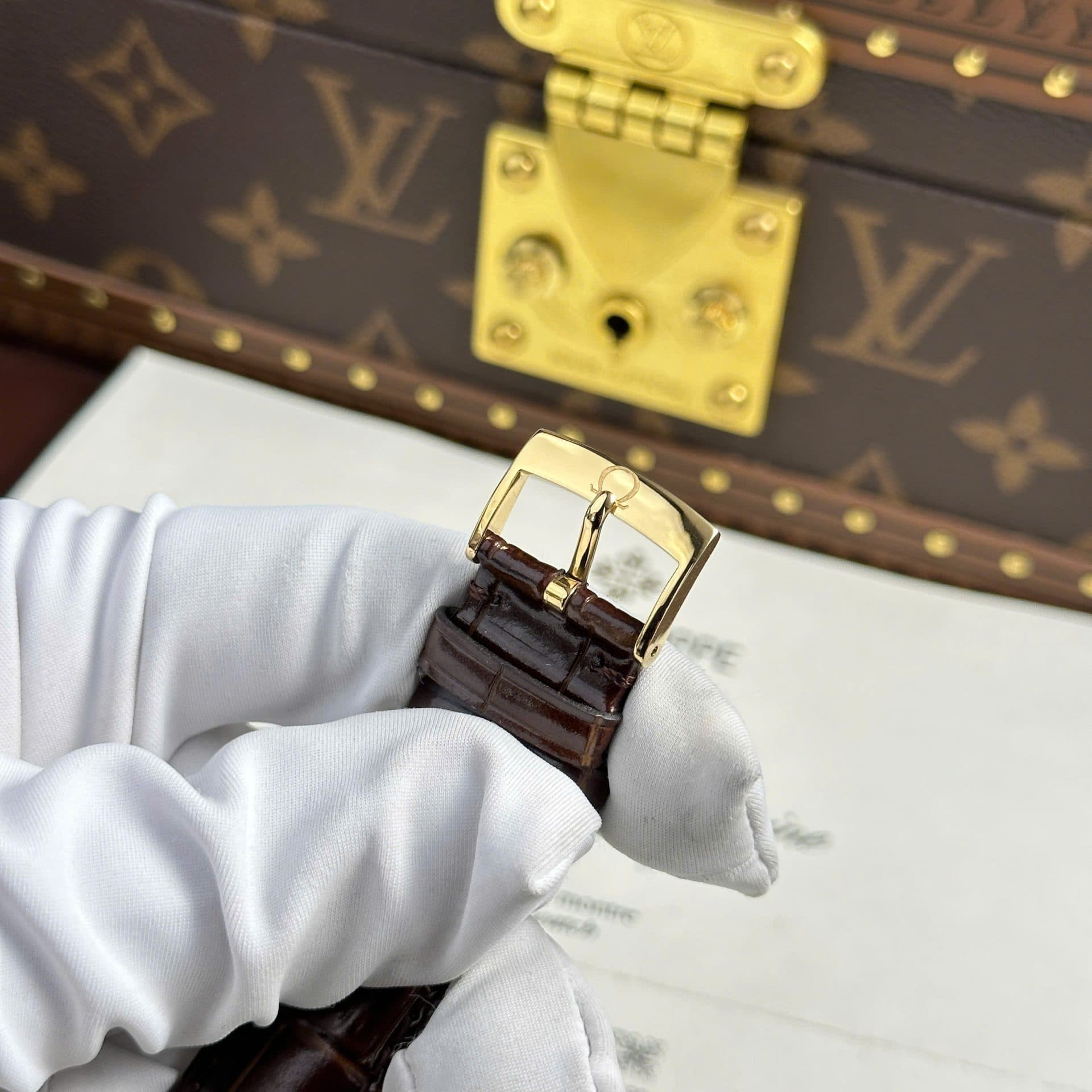 Dong-Ho-Omega-De-Ville-Prestige-Power-Reserve-Rep-1-1-Ma-Vang-Day-Da-39-11-1