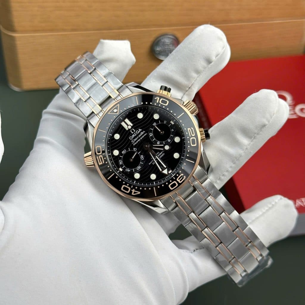 Dong-Ho-Omega-Rep-11-Seamaster-Diver-300M-Chronograph-Demi-Vang-Hong-Mat-Den-N1-44mm-8-1