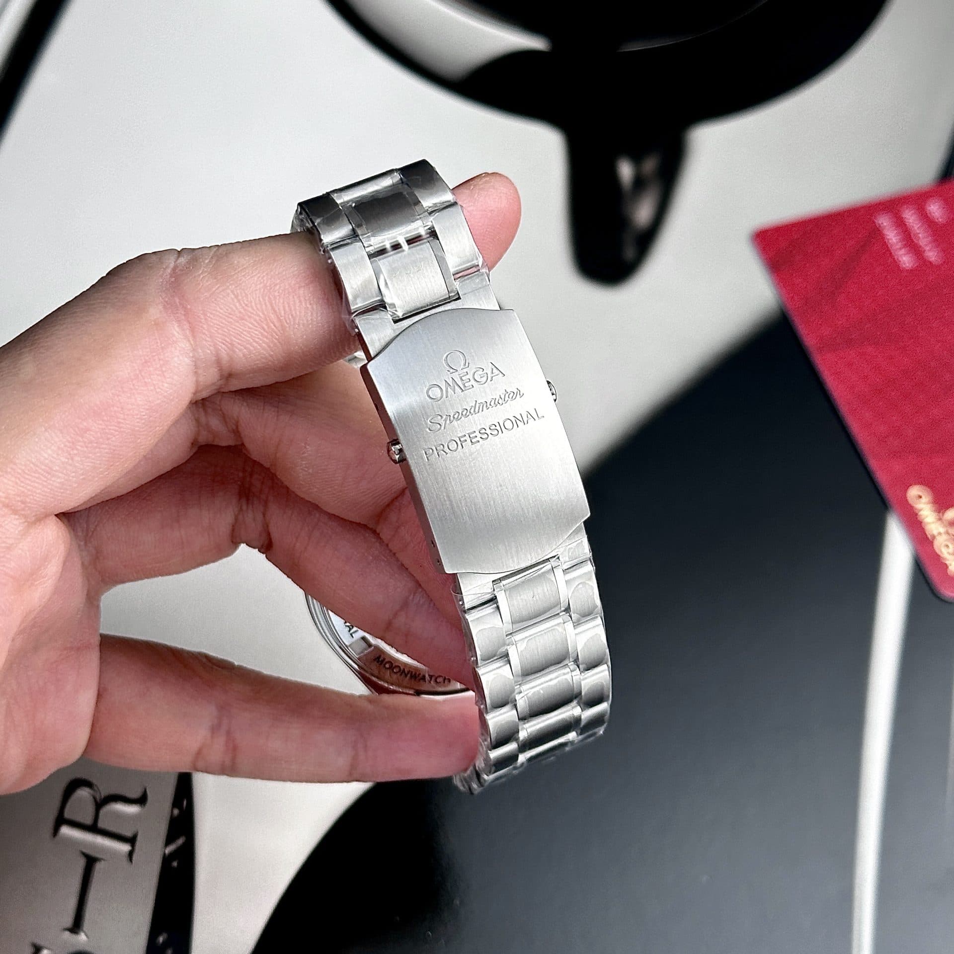 Dong-Ho-Omega-Rep-11-Speedmaster-Moonwatch-Nam-Day-Thep-42mm-7-1
