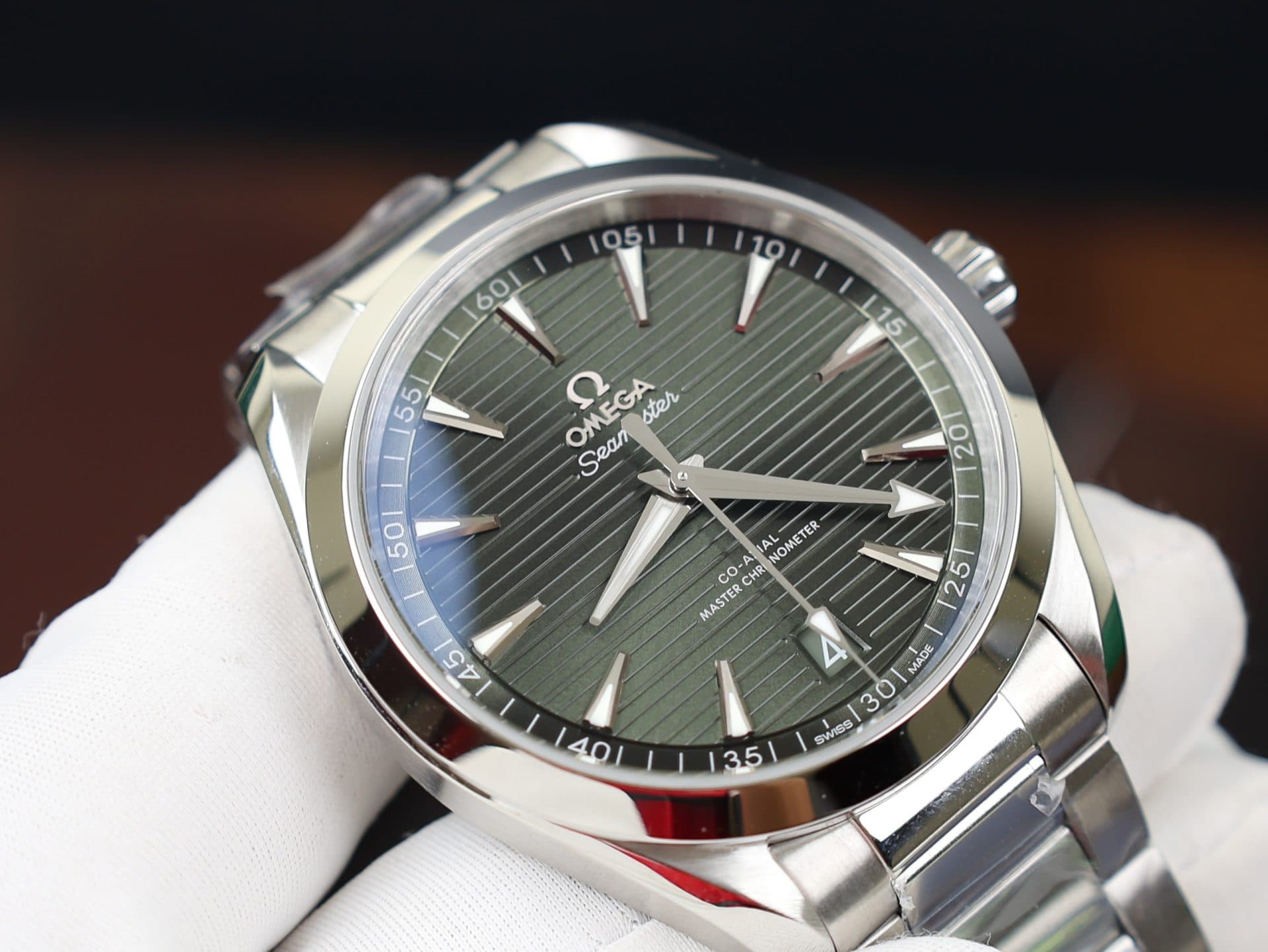 Dong-Ho-Omega-Seamaster-Aqua-Terra-Replica-11-Thuy-Sy-Day-Kim-Loai-5-1