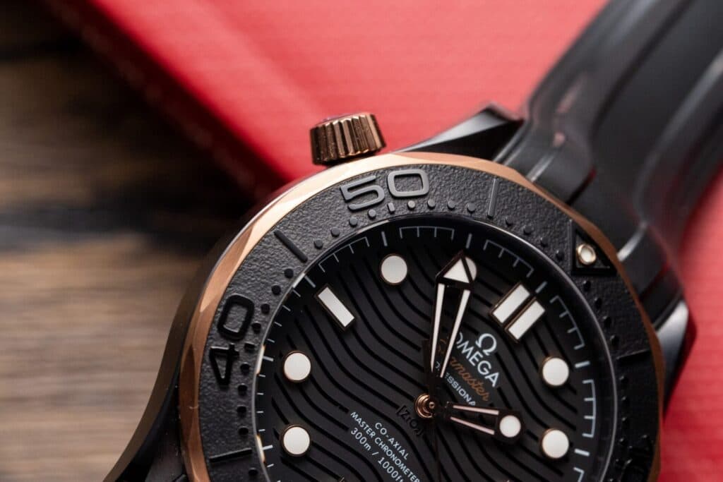 Dong-Ho-Omega-Seamaster-Vo-Gom-Mau-Demi-Day-Cao-Su-VS-Factory-42mm-1-1