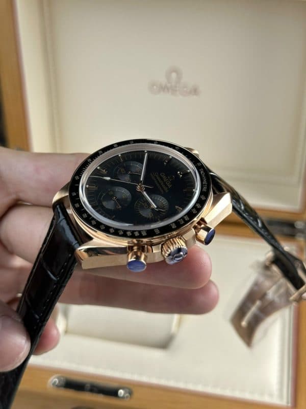 Dong-Ho-Omega-SpeedMaster-MoonWatch-Che-Tac-Mat-Den-Nha-May-RM-44mm-7-1