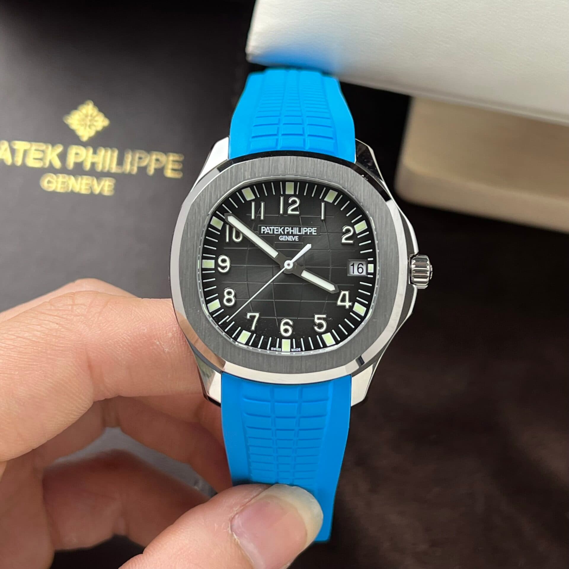 Dong-Ho-Patek-Philippe-5167A-Replica-11-3K-Factory-Day-Xanh-40mm-3-scaled-1
