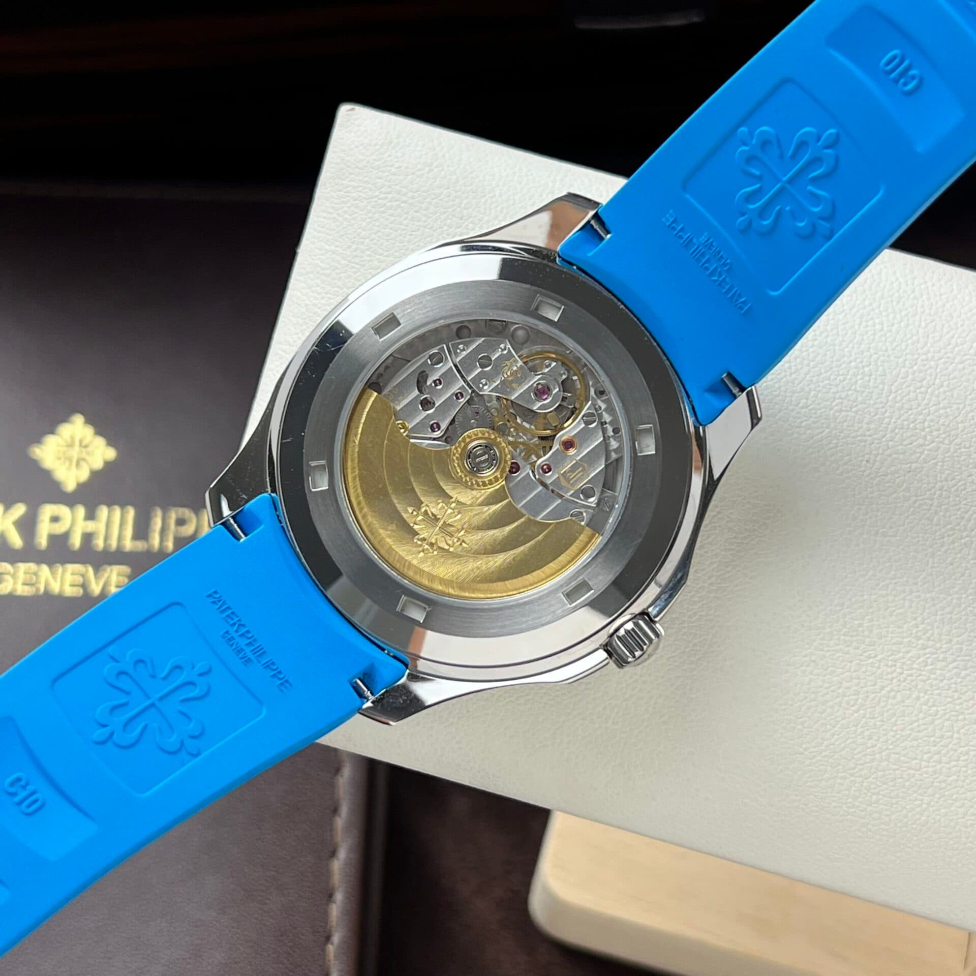 Dong-Ho-Patek-Philippe-5167A-Replica-11-3K-Factory-Day-Xanh-40mm-7-scaled-1