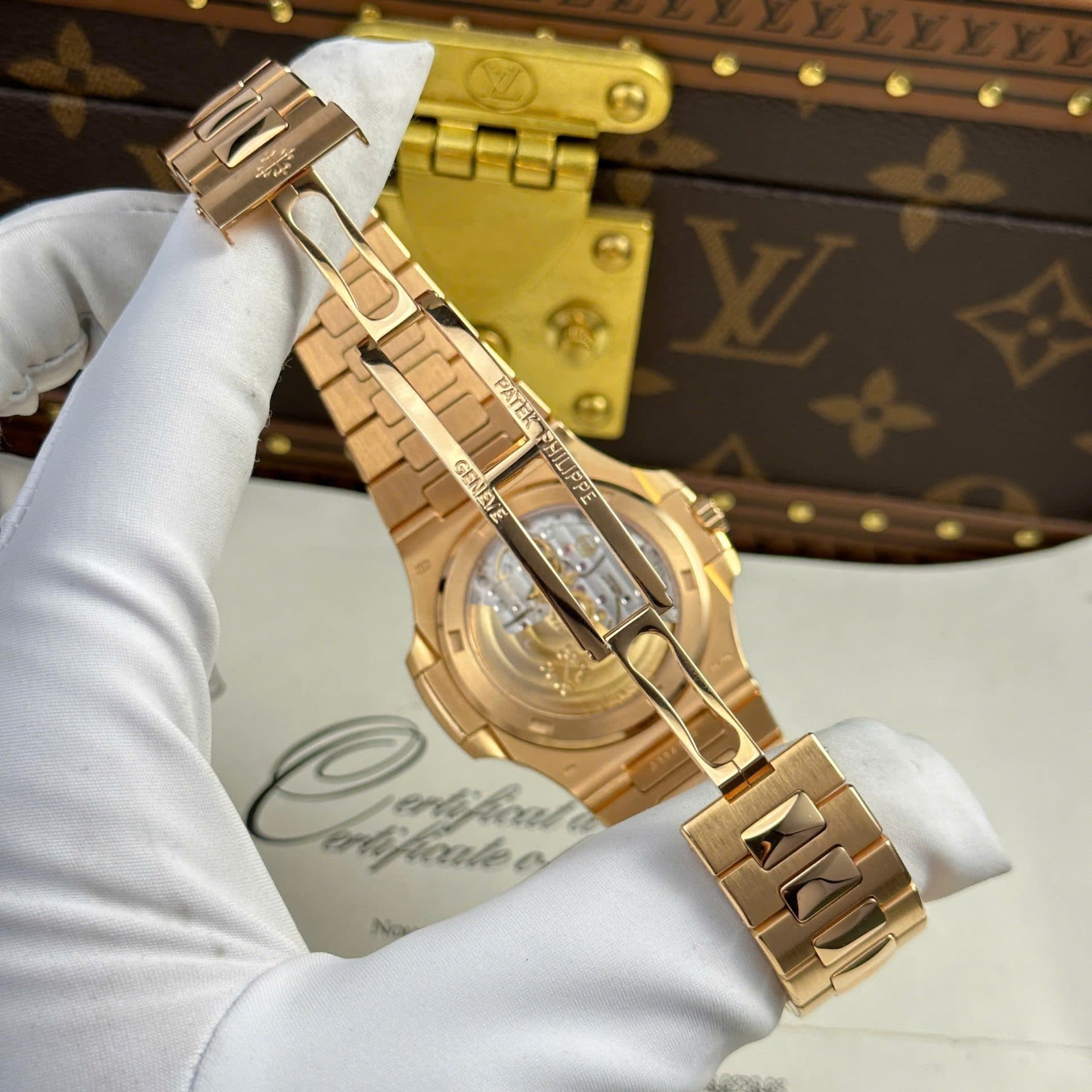 Dong-Ho-Patek-Philippe-Nautilus-5711-Boc-Vang-18K-Tinh-Chinh-Full-Options-40mm-14-1