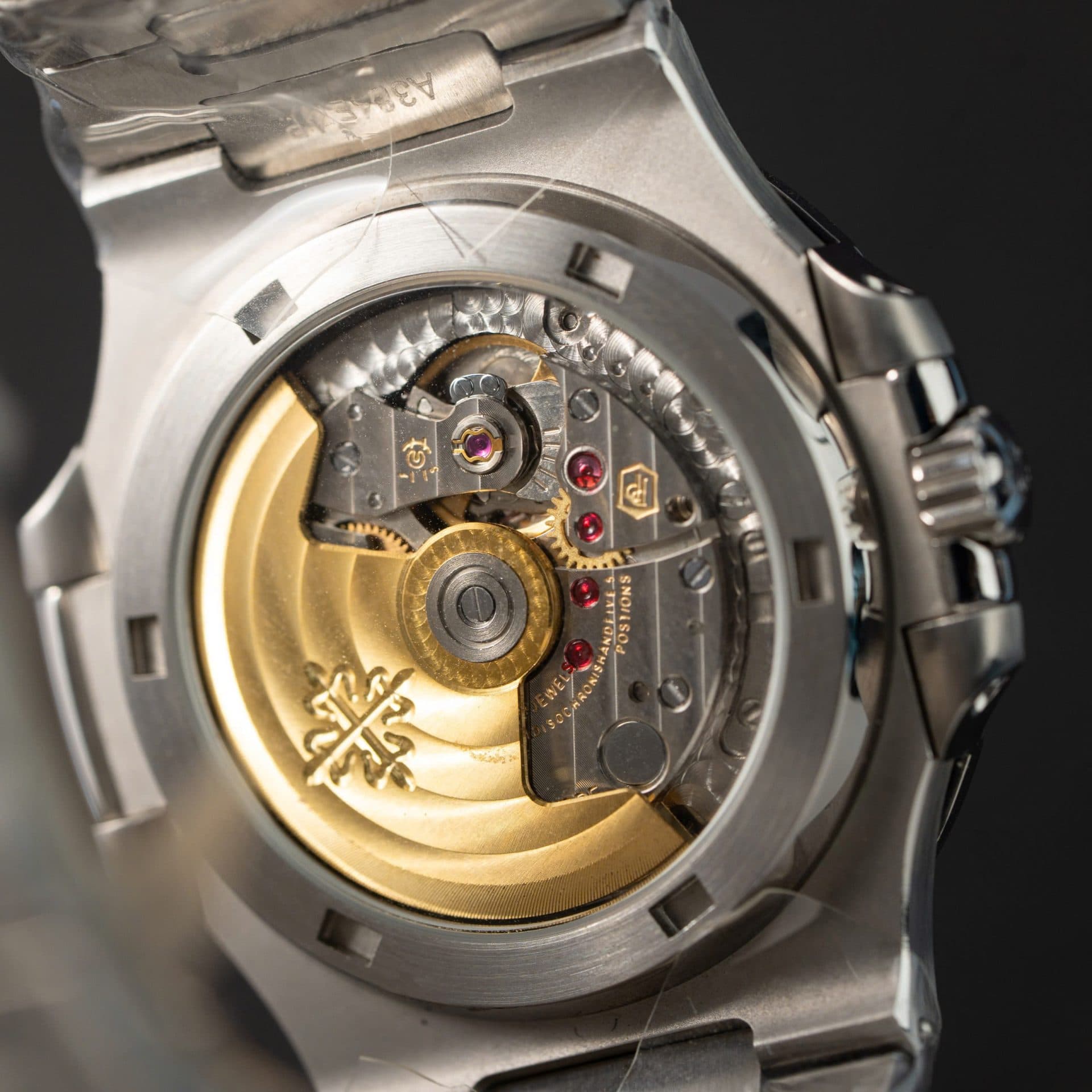 Dong-Ho-Patek-Philippe-Nautilus-5711-Tiffany-Co-Nha-May-3K-Rep-11-7-2