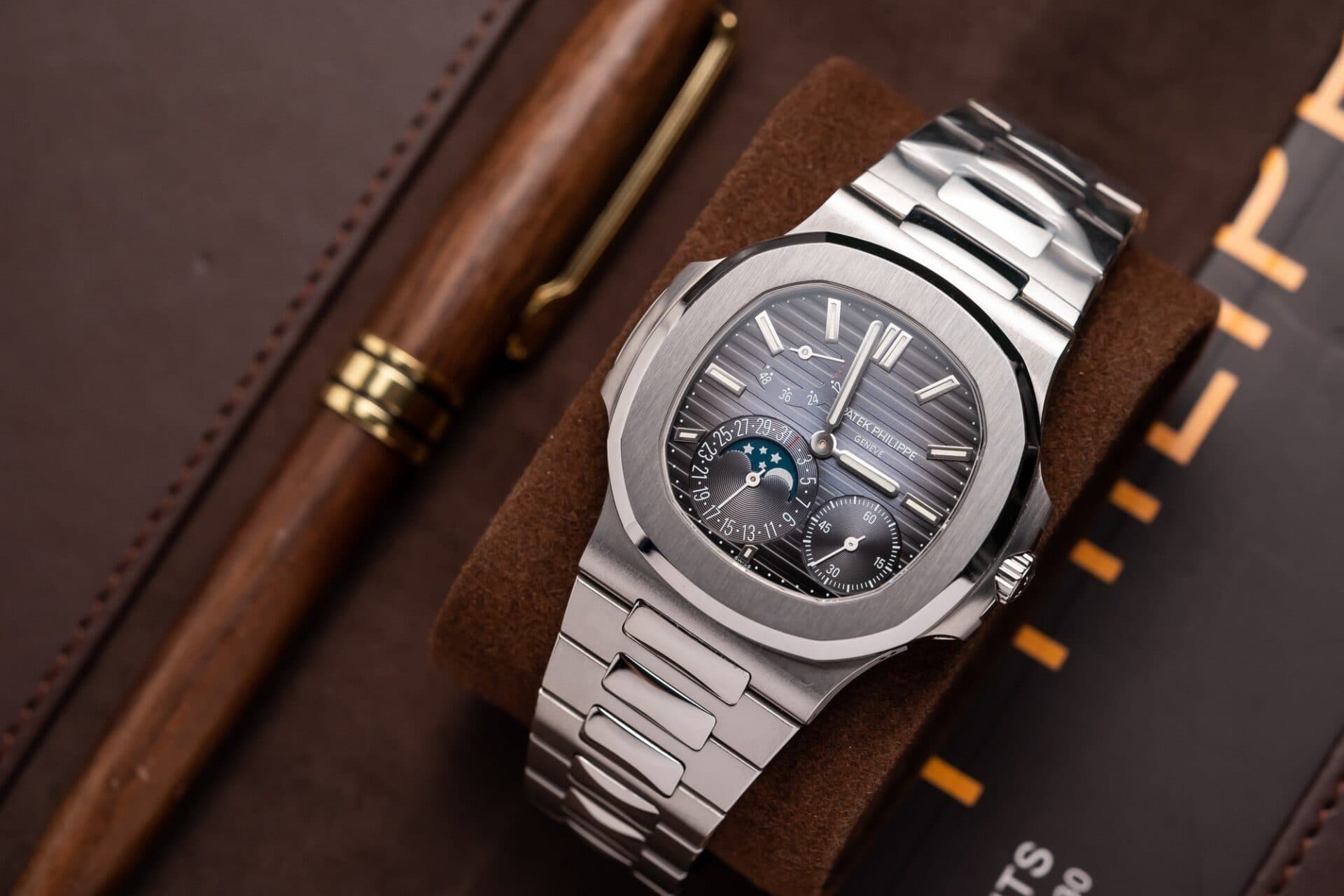 Dong-Ho-Patek-Philippe-Nautilus-5712-Replica-11-PPF-V2-Full-Chuc-Nang-1-1