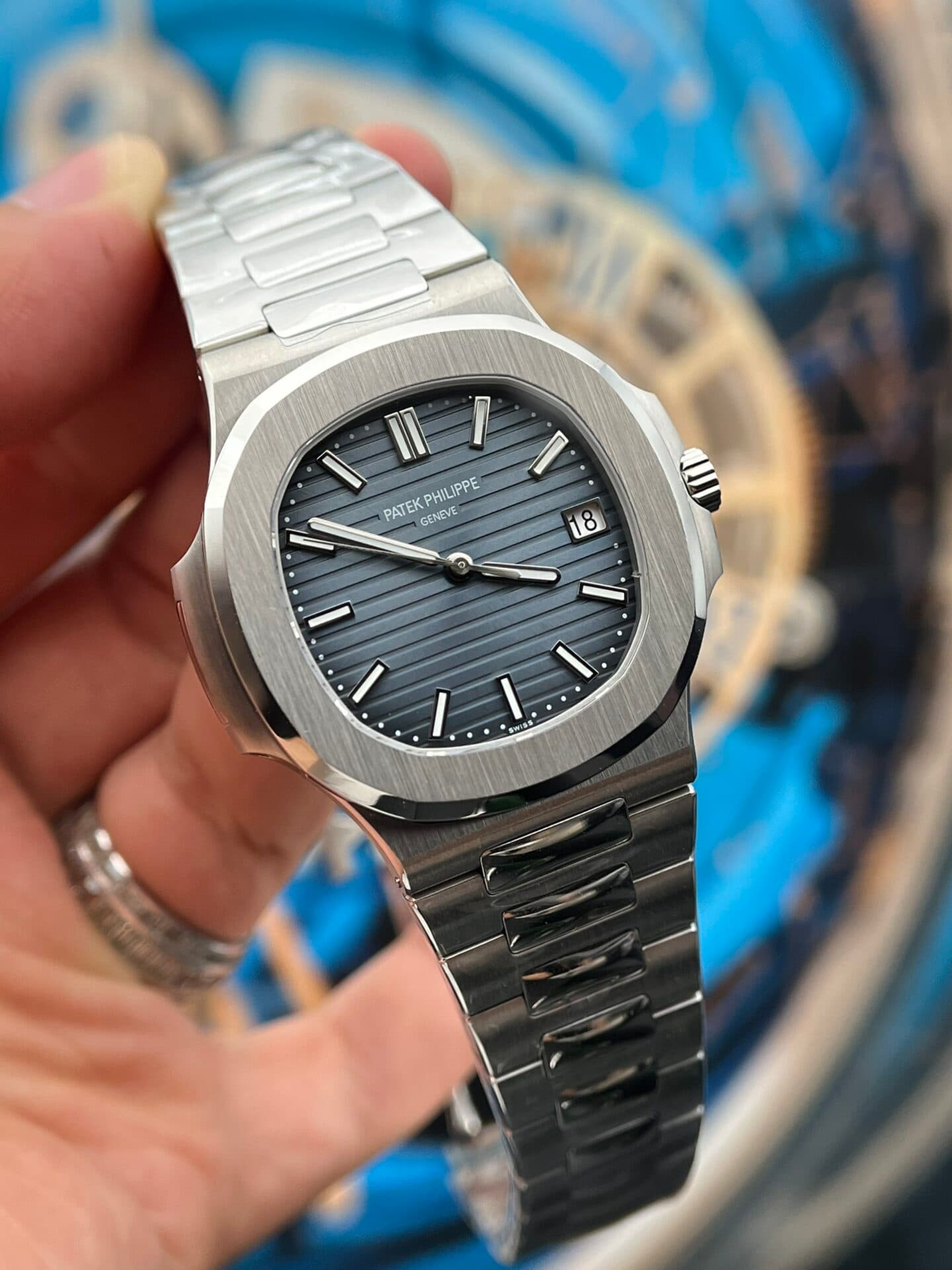 Dong-Ho-Patek-Philippe-Nautilus-5811-Replica-11-Nha-May-3K-41mm-3-1