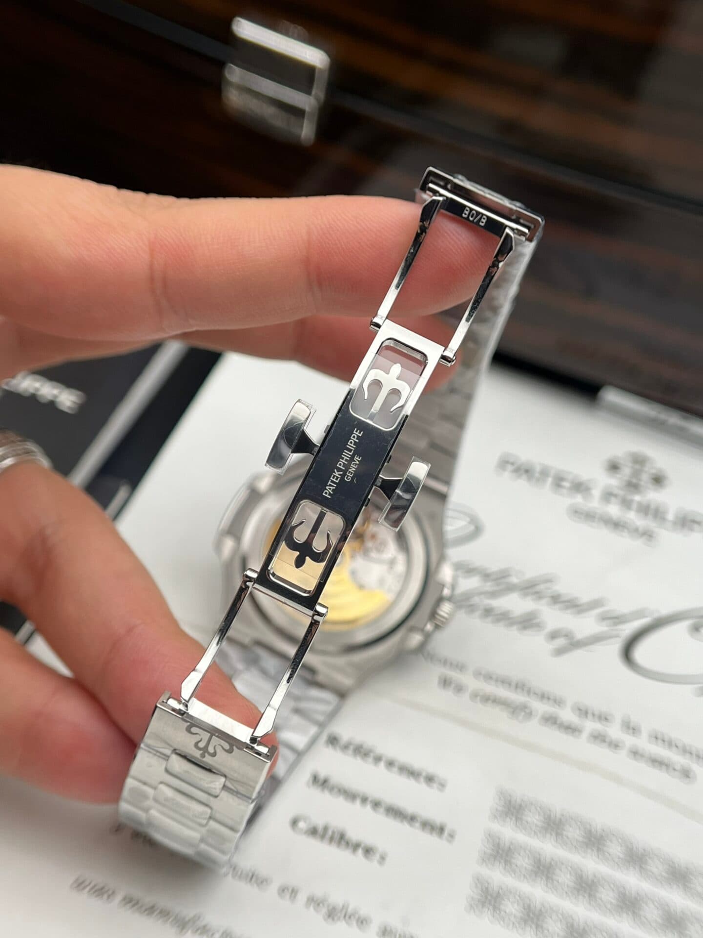 Dong-Ho-Patek-Philippe-Nautilus-5811-Replica-11-Nha-May-3K-41mm-6-1