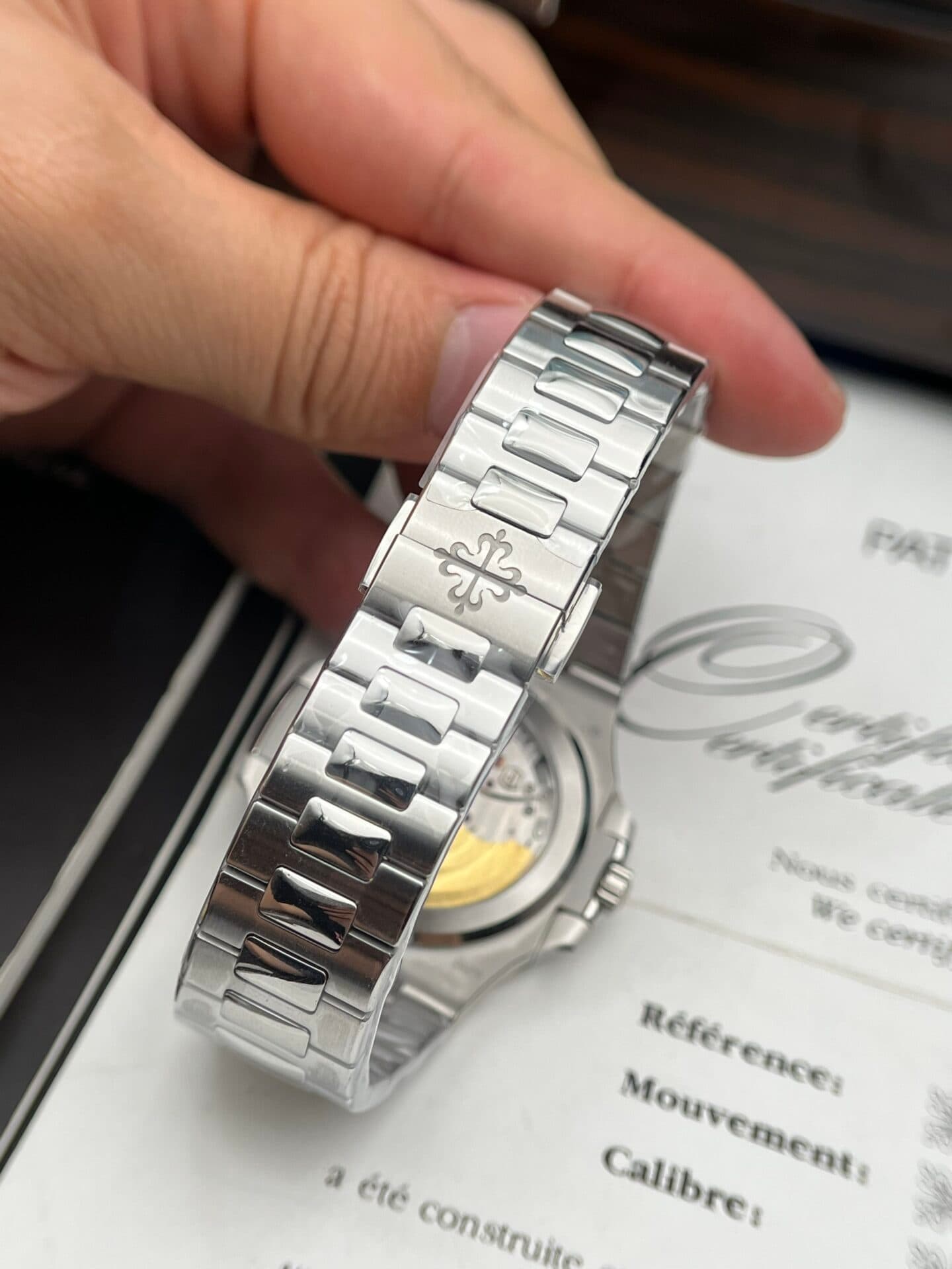 Dong-Ho-Patek-Philippe-Nautilus-5811-Replica-11-Nha-May-3K-41mm-7-1