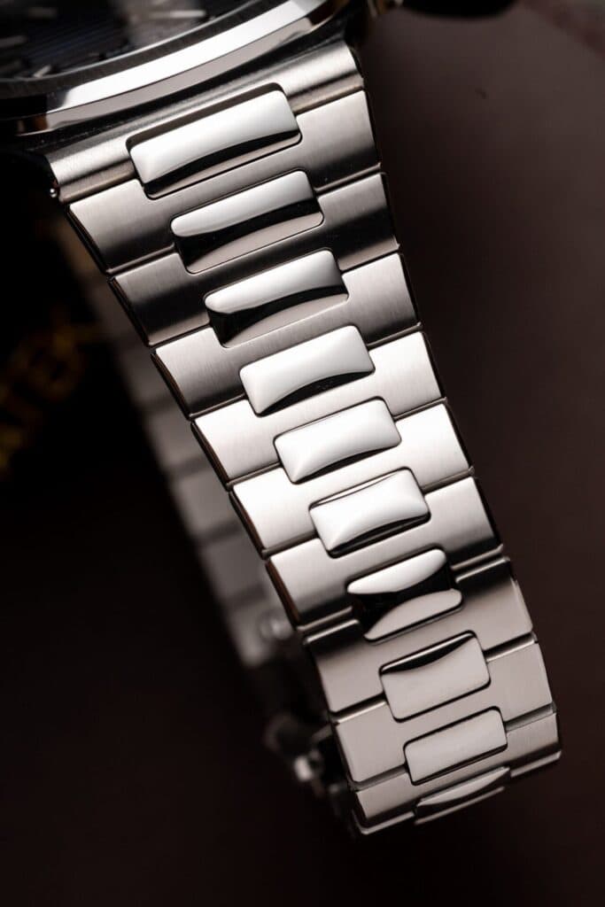 Dong-Ho-Patek-Philippe-Nautilus-5811-Tinh-Chinh-Full-Like-Auth-41mm-3-1