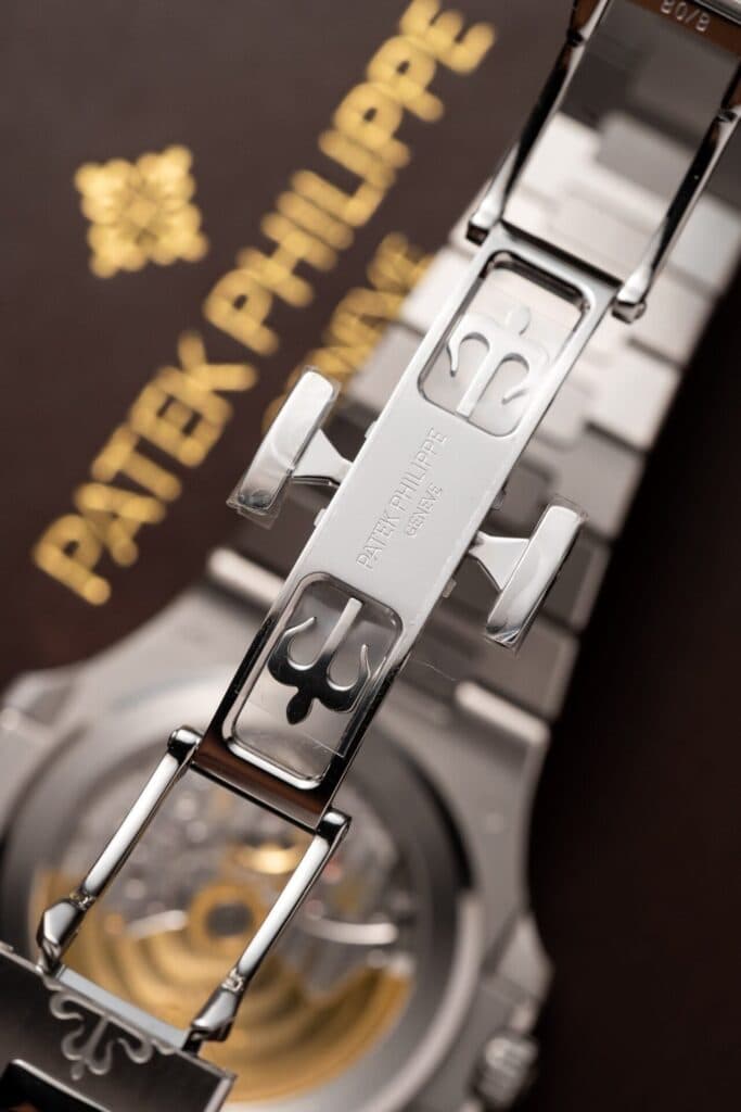 Dong-Ho-Patek-Philippe-Nautilus-5811-Tinh-Chinh-Full-Like-Auth-41mm-6-1