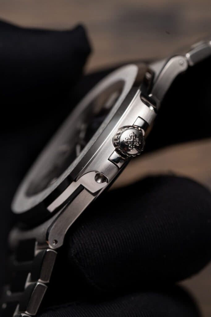 Dong-Ho-Patek-Philippe-Nautilus-5811-Tinh-Chinh-Full-Like-Auth-41mm-8-1
