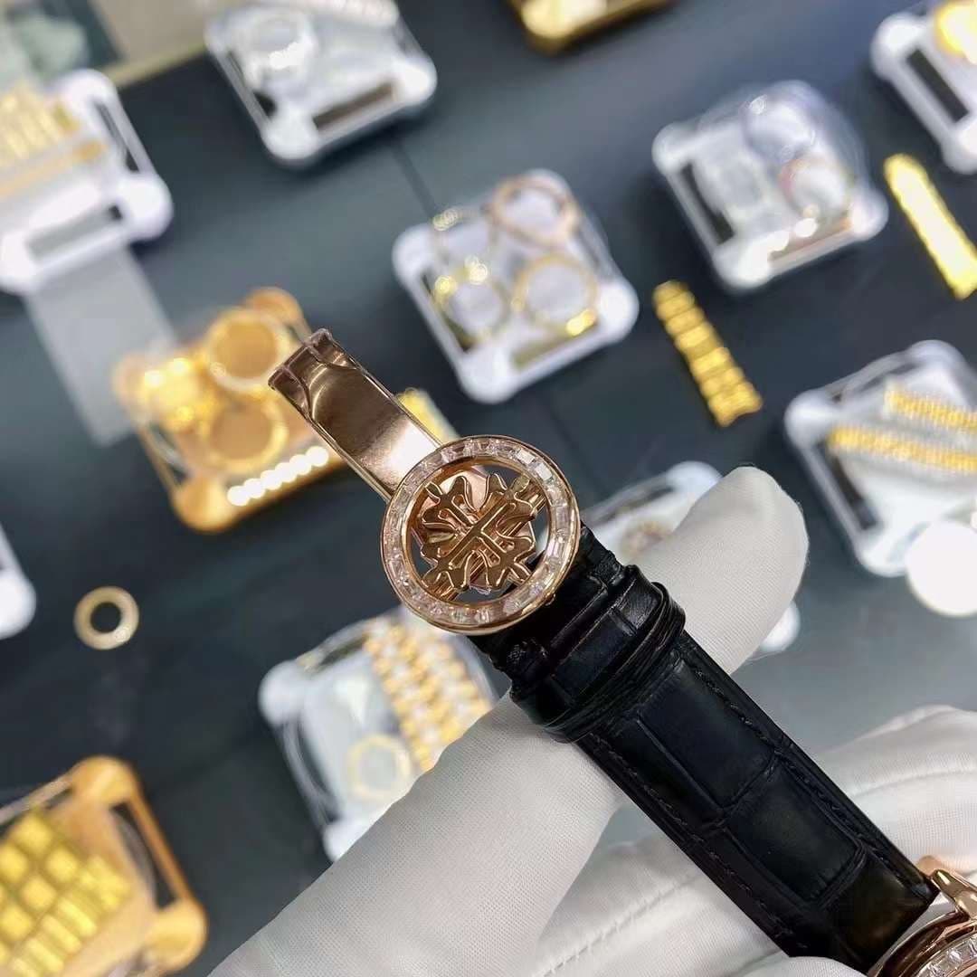 Dong-Ho-Patek-Philippe-Sky-Moon-Celestial-6104R-Replica-11-40mm-4-1