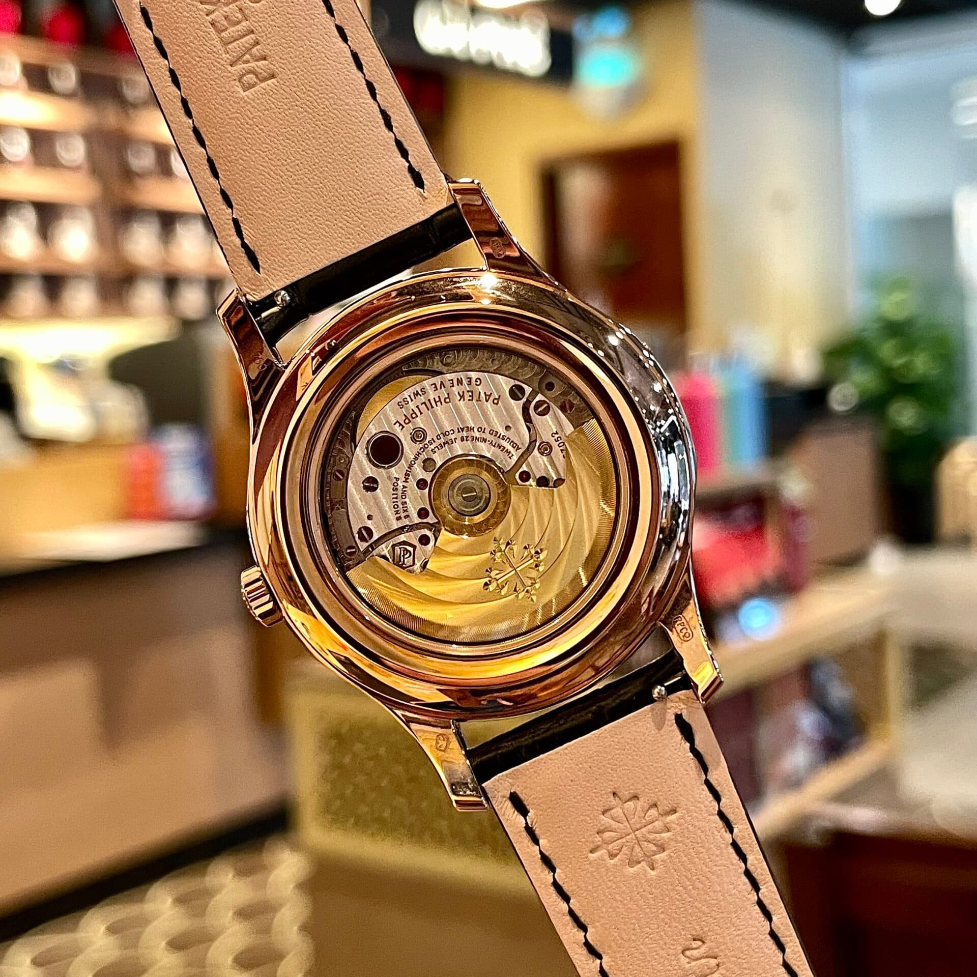 Dong-Ho-Patek-Rep-11-2-2