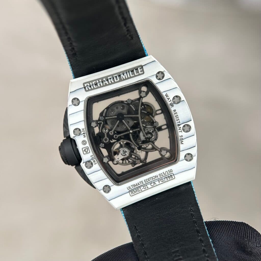 Dong-Ho-Richard-Mille-Che-Tac-RM61-01-Ultimate-Edition-Tourbillon-Carbon-6-1