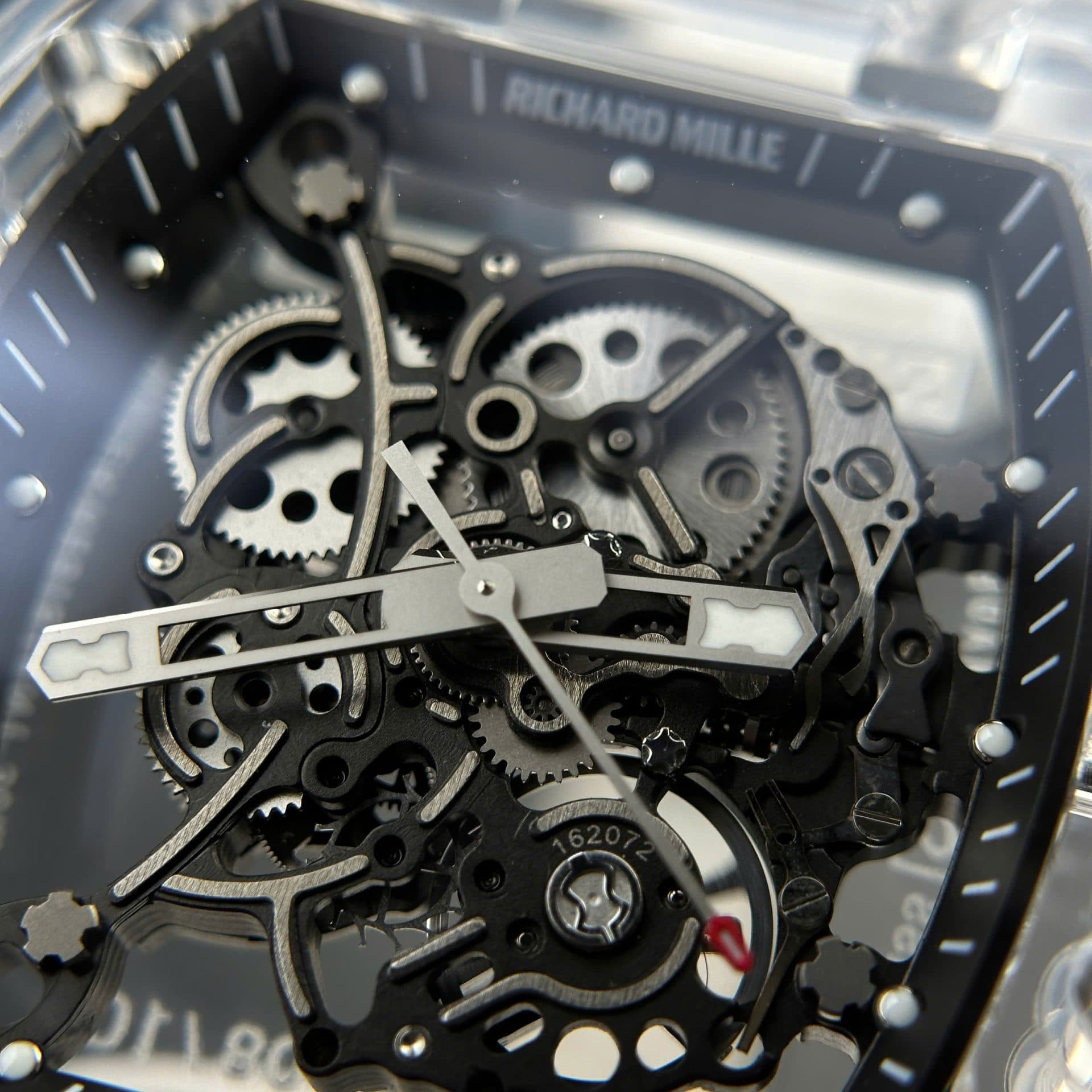 Dong-Ho-Richard-Mille-RM055-Sapphire-Crystal-Replica-11-Cao-Cap-45mm-11-1