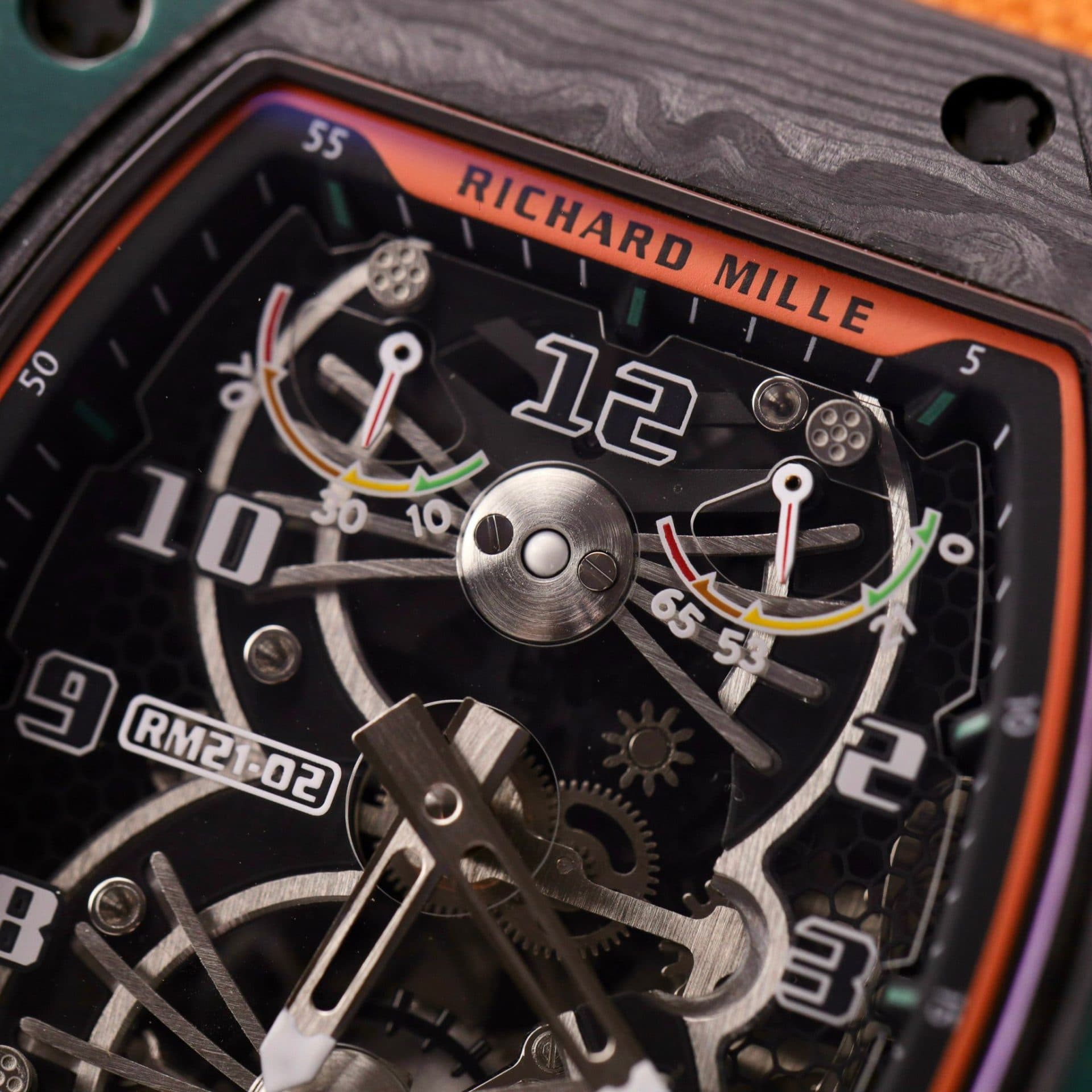 Dong-Ho-Richard-Mille-RM21-01-Che-Tac-1