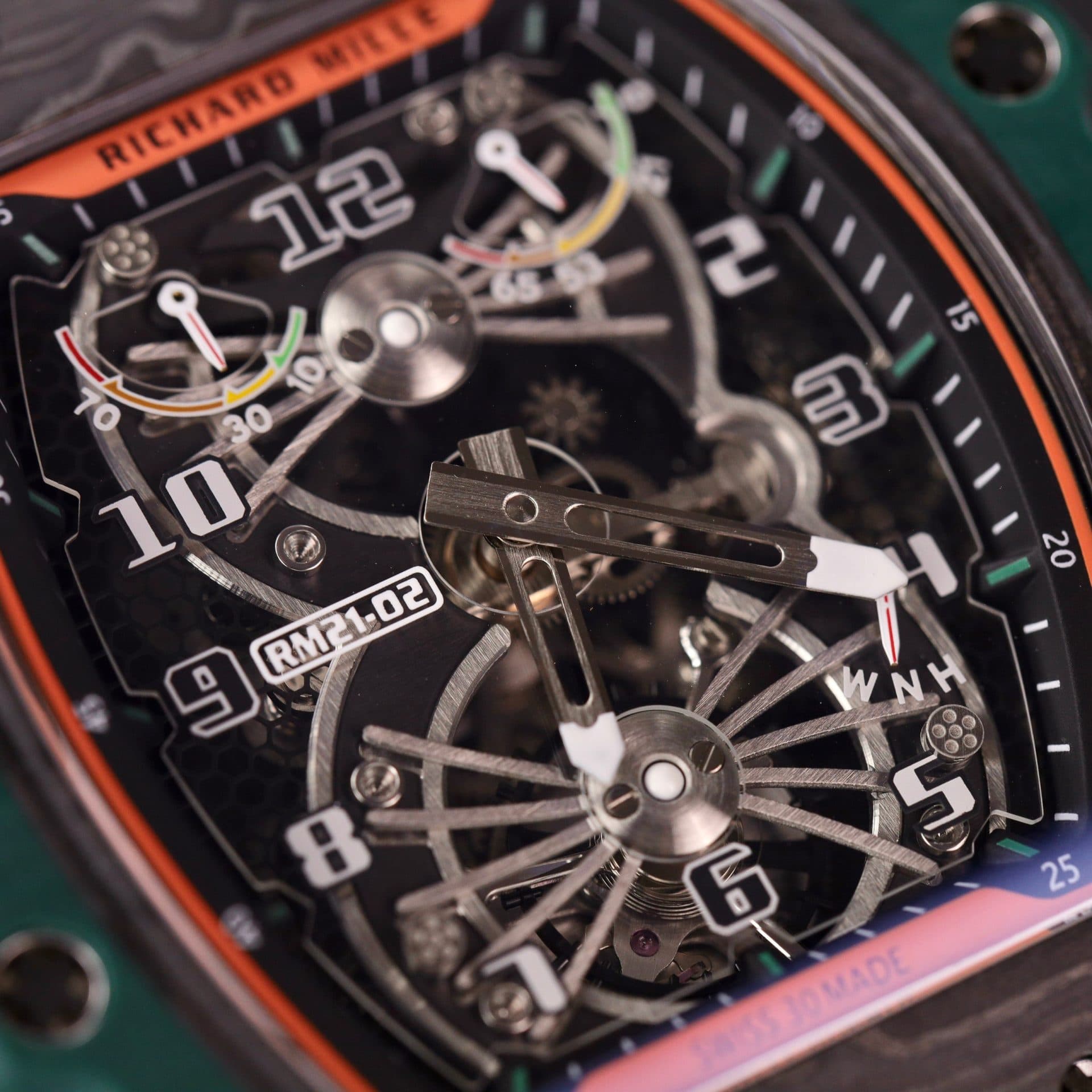 Dong-Ho-Richard-Mille-RM21-01-Che-Tac-Tourbillon-Carbon-1