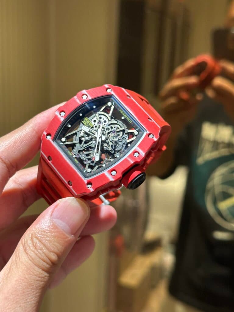 Dong-Ho-Richard-Mille-RM35-02-Replica-11-Carbon-Fiber-Mau-Do-45mm-5-1