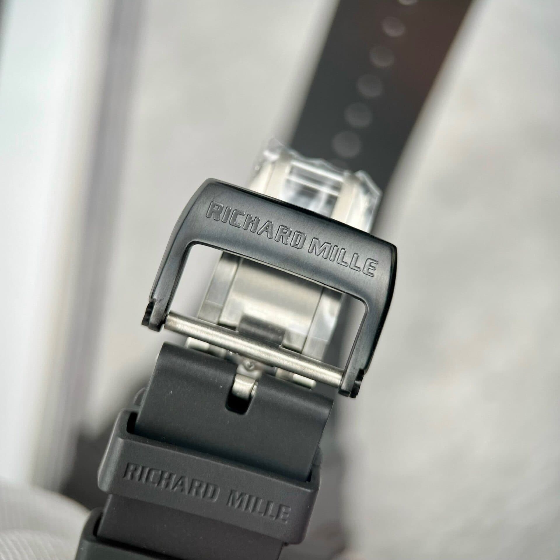 Dong-Ho-Richard-Mille-Replica-11-Nha-May-BBR-Full-Carbon-44mm-3-1