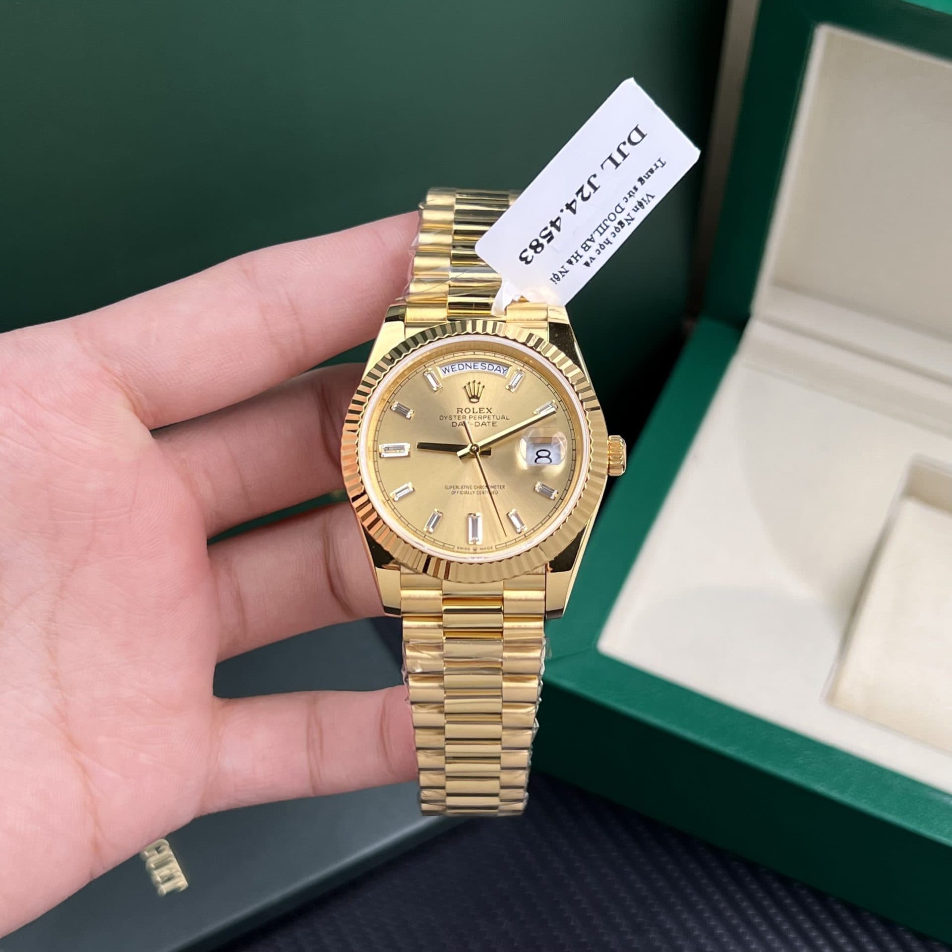Dong-Ho-Rolex-Che-Tac-Day-Date-Coc-So-Da-Baguette-Boc-Vang-That-Trong-Luong-177gram-GM-Factory-40mm-1-1