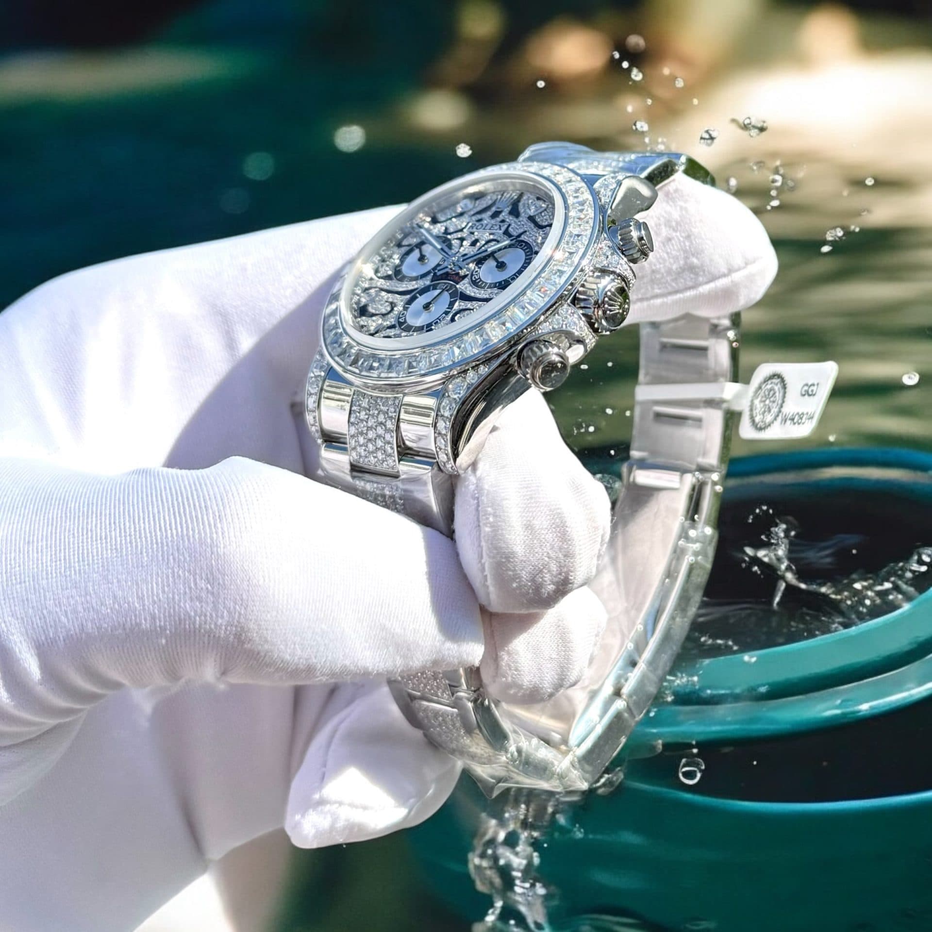 Dong-Ho-Rolex-Che-Tac-Moissanite-Cosmograph-Daytona-Eye-Of-The-Tiger-40mm-6-1
