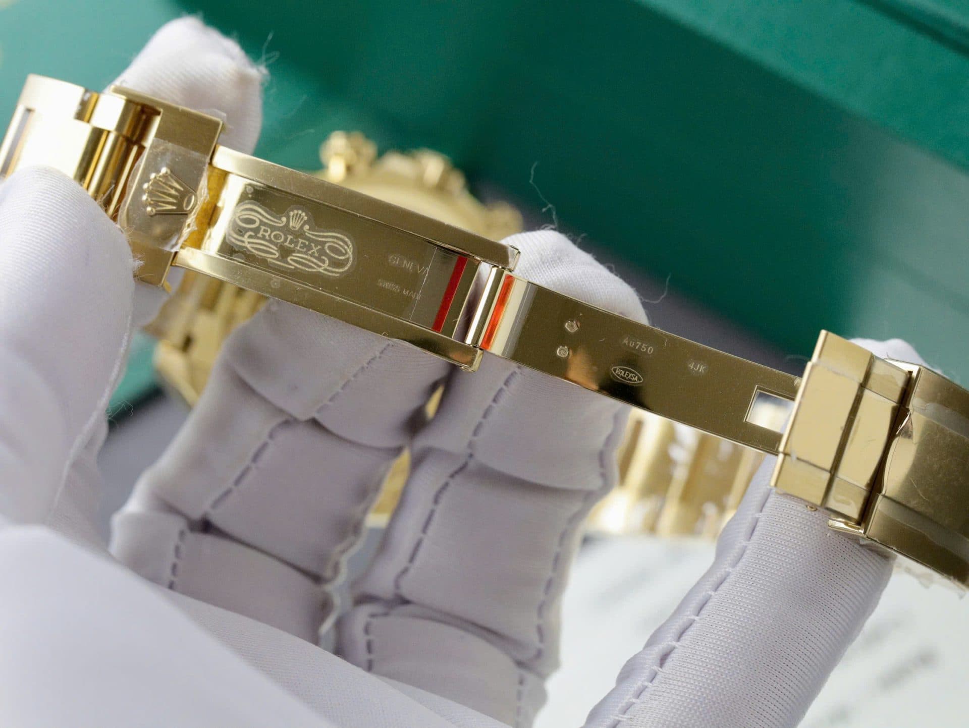 Dong-Ho-Rolex-Cosmograph-Daytona-116508-Mat-Den-Replica-11-Cao-Cap-40mm-1