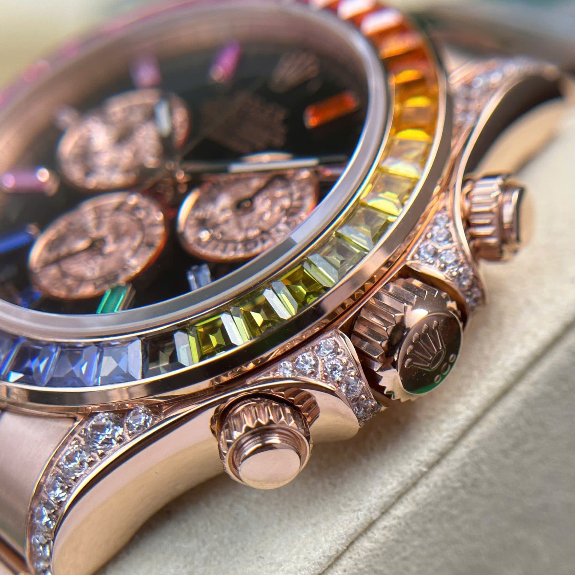 Dong-Ho-Rolex-Cosmograph-Daytona-Rainbow-116595-Che-Tac-Dinh-Da-BTF-40mm-11-1
