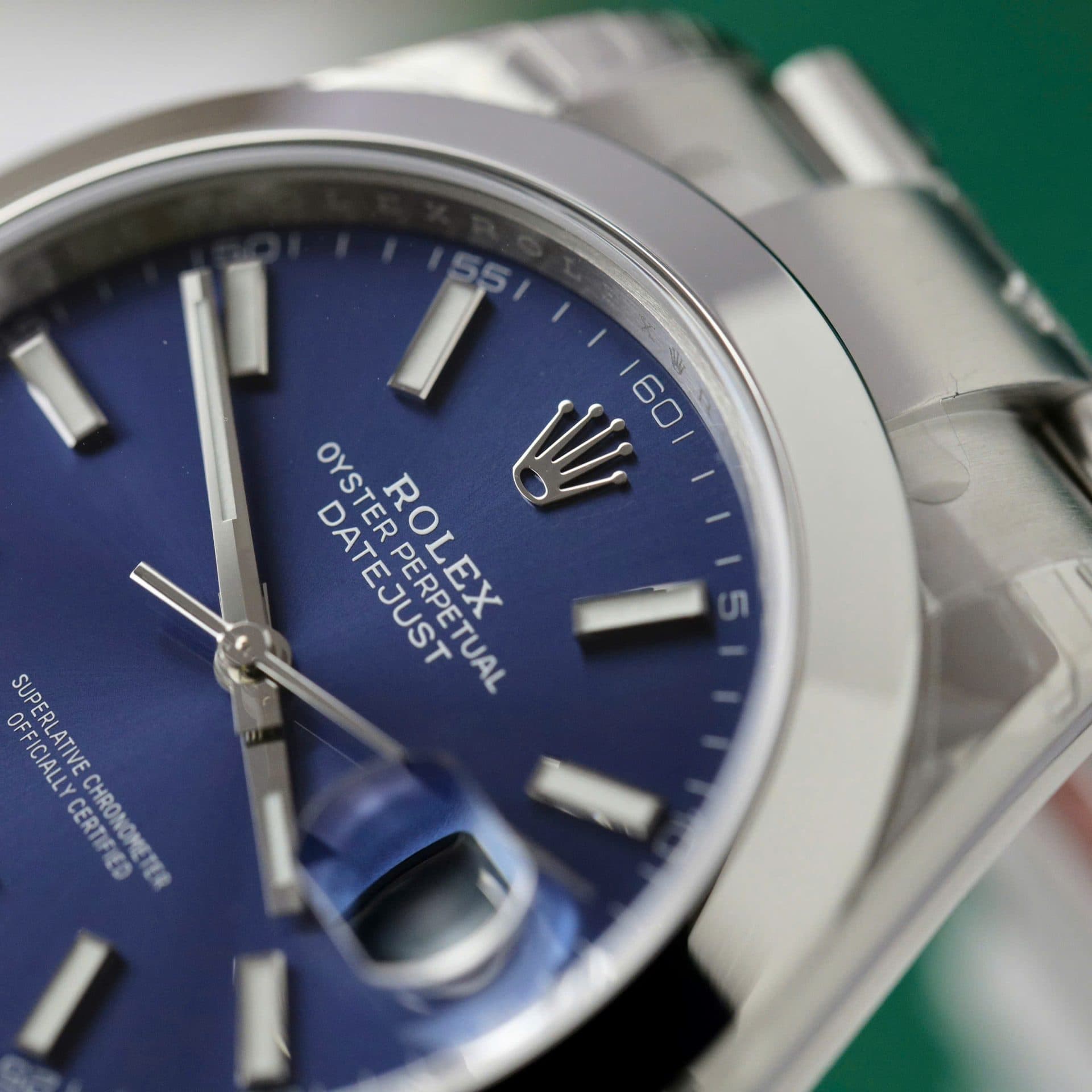 Dong-Ho-Rolex-DateJust-126300-Rep-11-Mat-So-Xanh-Duong-Nha-May-VS-41mm-5-1