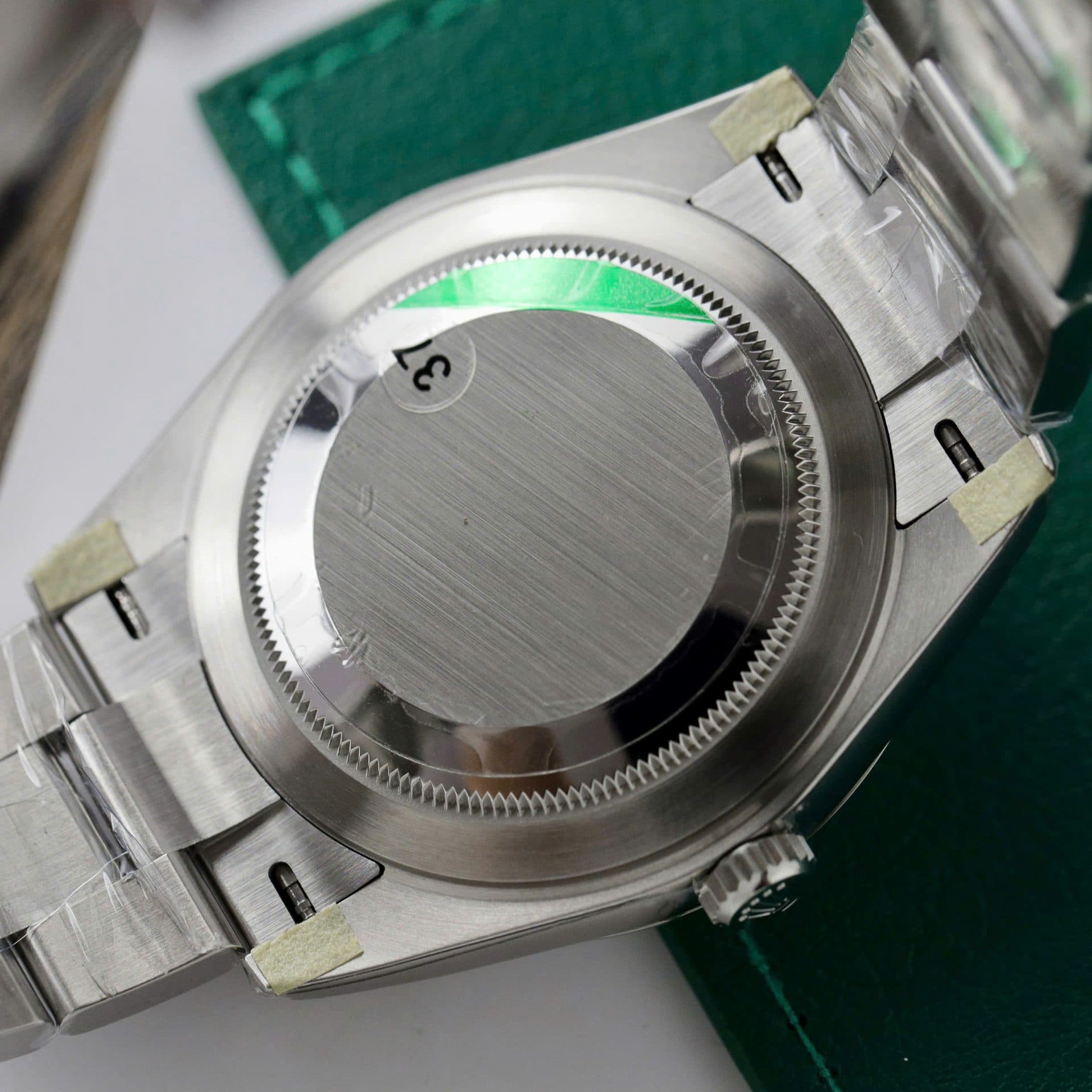 Dong-Ho-Rolex-DateJust-126300-Rep-11-Mat-So-Xanh-Duong-Nha-May-VS-41mm-8-1