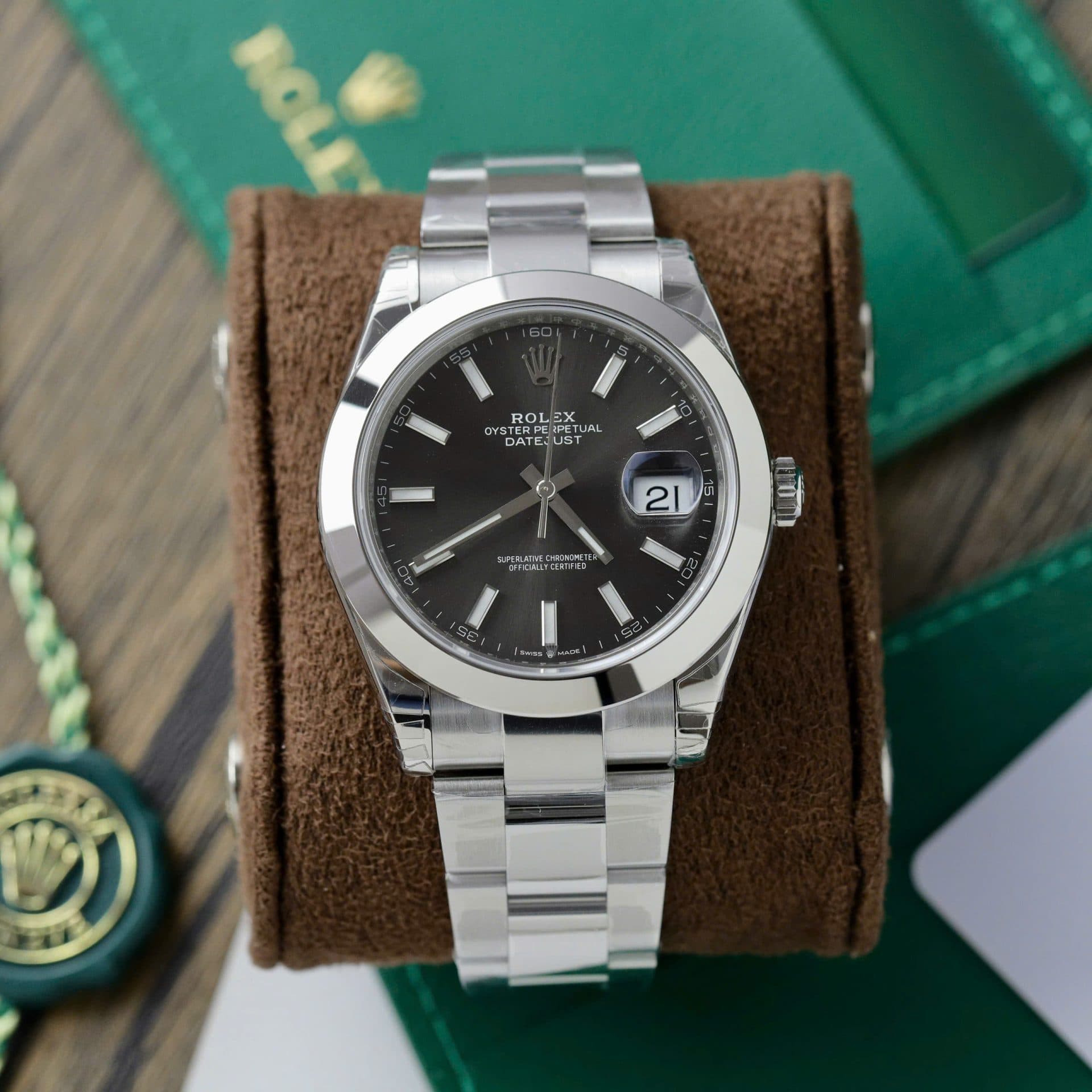 Dong-Ho-Rolex-DateJust-126300-Replica-11-Nam-Mat-So-Mau-Xam-Nha-May-VS-41mm-9-1