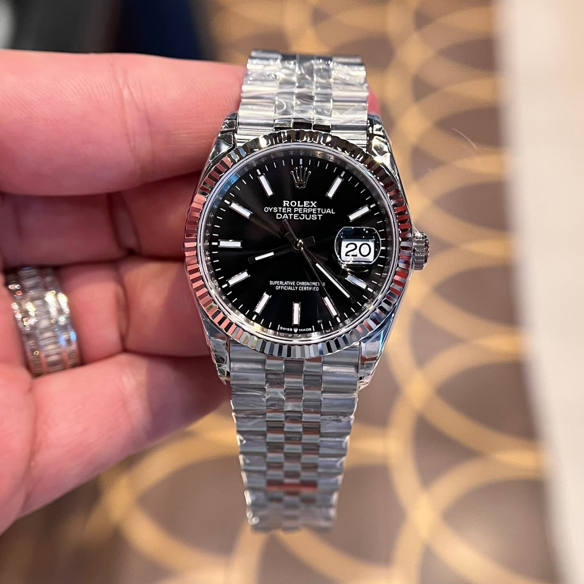 Dong-Ho-Rolex-DateJust-126334-Replica-11-Mat-Den-VSF-36mm-9-scaled-1