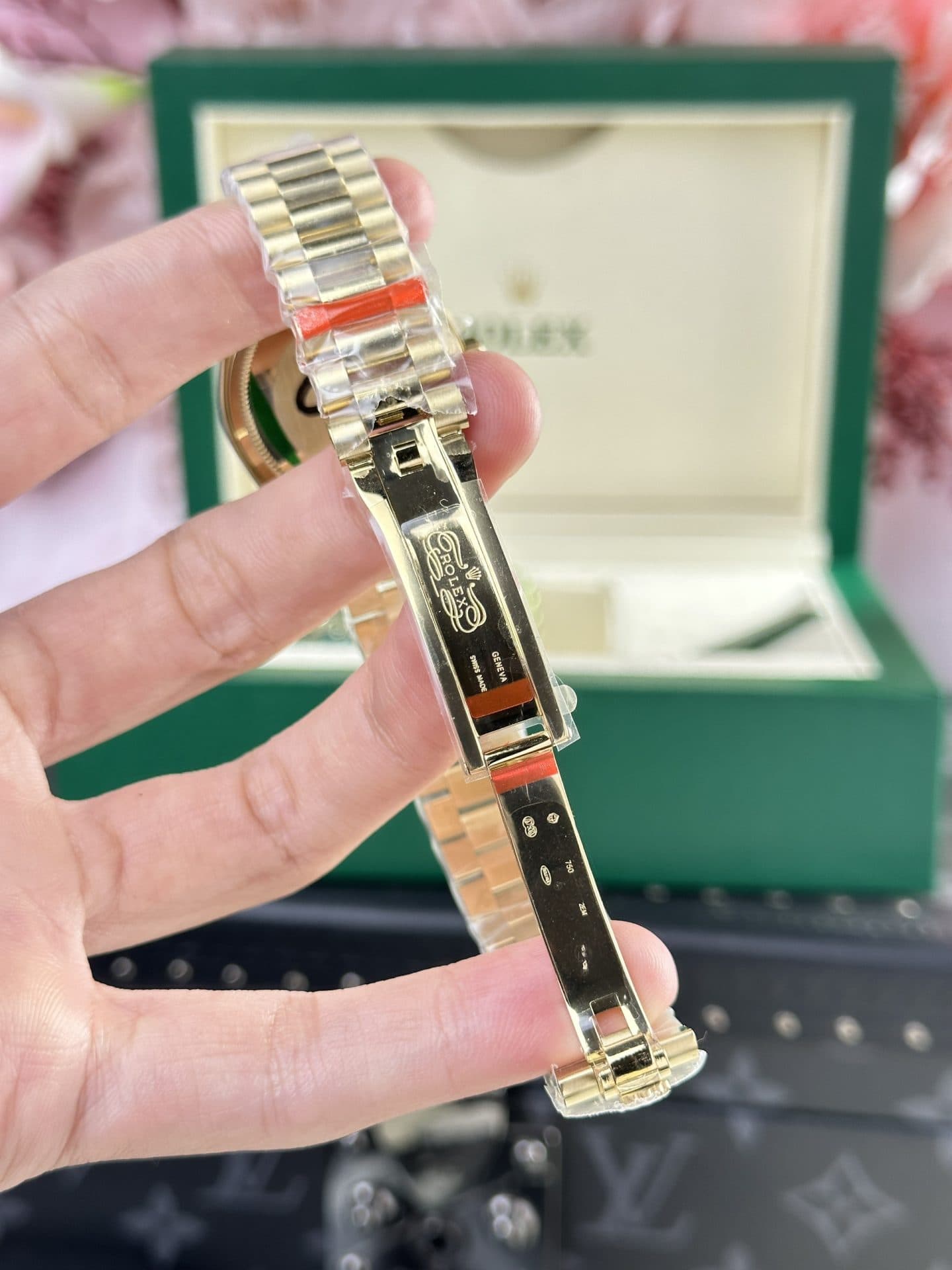 Dong-Ho-Rolex-DateJust-278288-Replica-11-Nu-Mat-So-Champagne-31mm-7-1