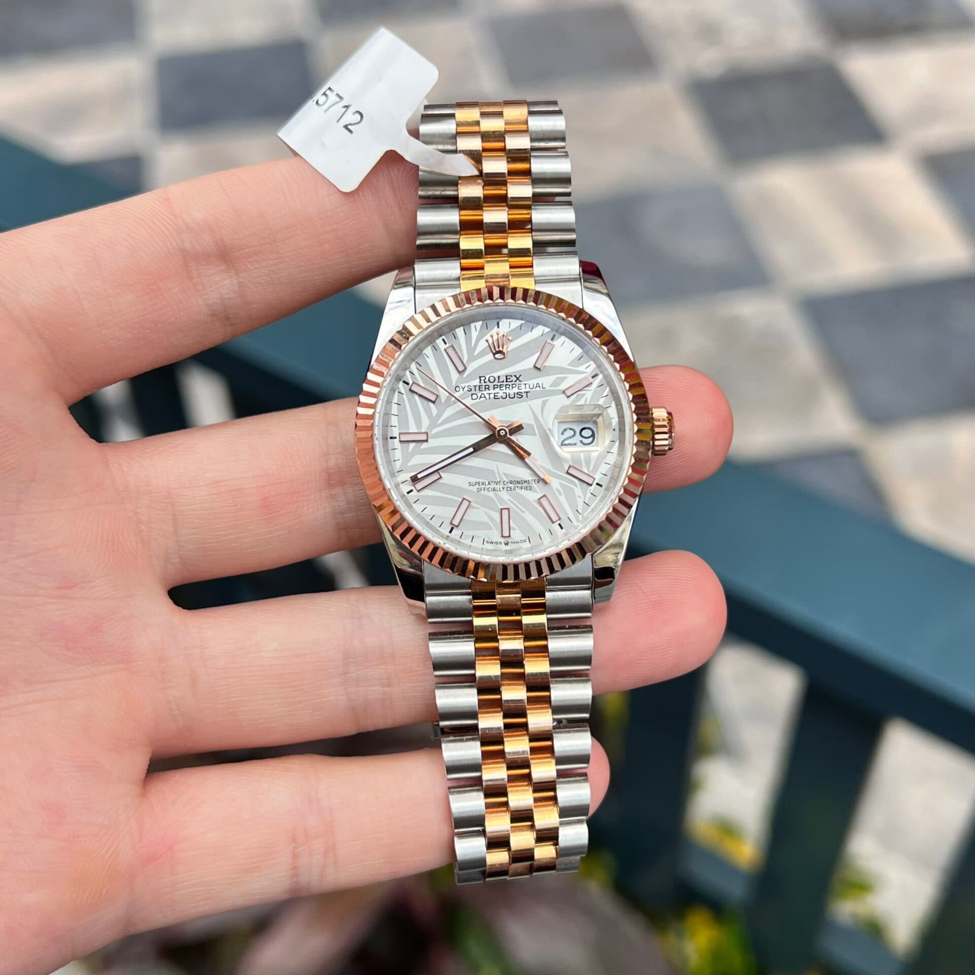 Dong-Ho-Rolex-DateJust-Boc-Vang-That-Mat-La-Co-GM-Factory-1